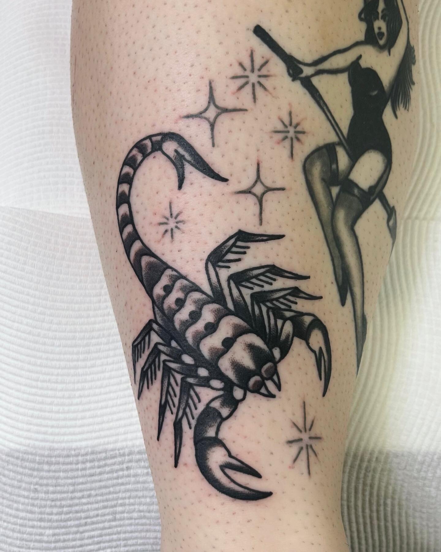 Sparkle scorpion for Breanna, Thank you! ✨✨✨
Made @wa.ink.tattoo 

#tattoo #scorpiontattoo #blacktattoo #wainktattoo #tradtattoo #oldschooltattoo #traditionaltattoo #sailorjerrytattoo #sailorjerry #fremantletattoo #freotattoo #perthtattoo #blackworke