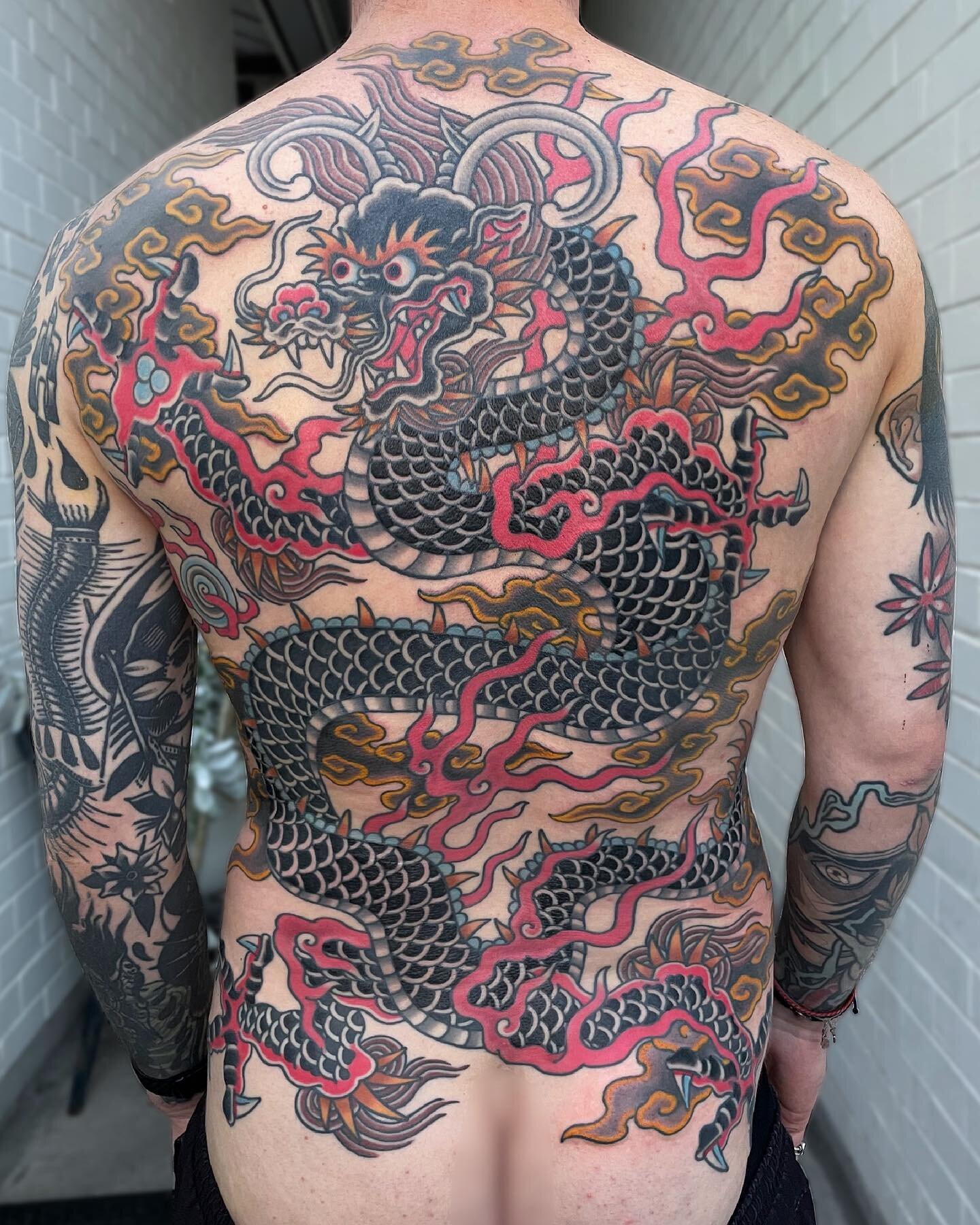 Dragon backpiece all wrapped up minus a few touch ups, heavily referenced some amazing Tibetan tapestries for this one. Dom mastered the art of snoozing while getting his back tattooed, can&rsquo;t say that&rsquo;s an easy  feat! Thankyou Dom 🙏