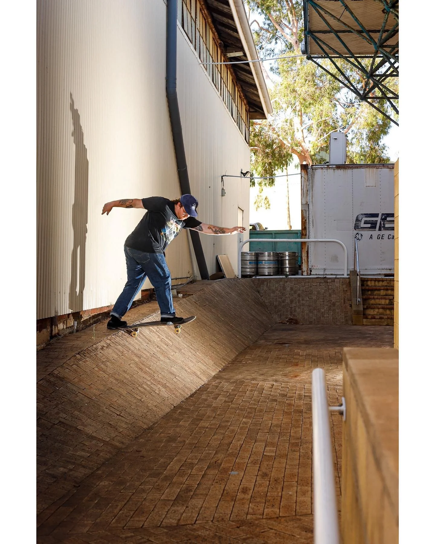 @j.crumblish BS Tail slide from today. Taking the credit on this photo but Scottish really did all the work in making the shot come out any good x