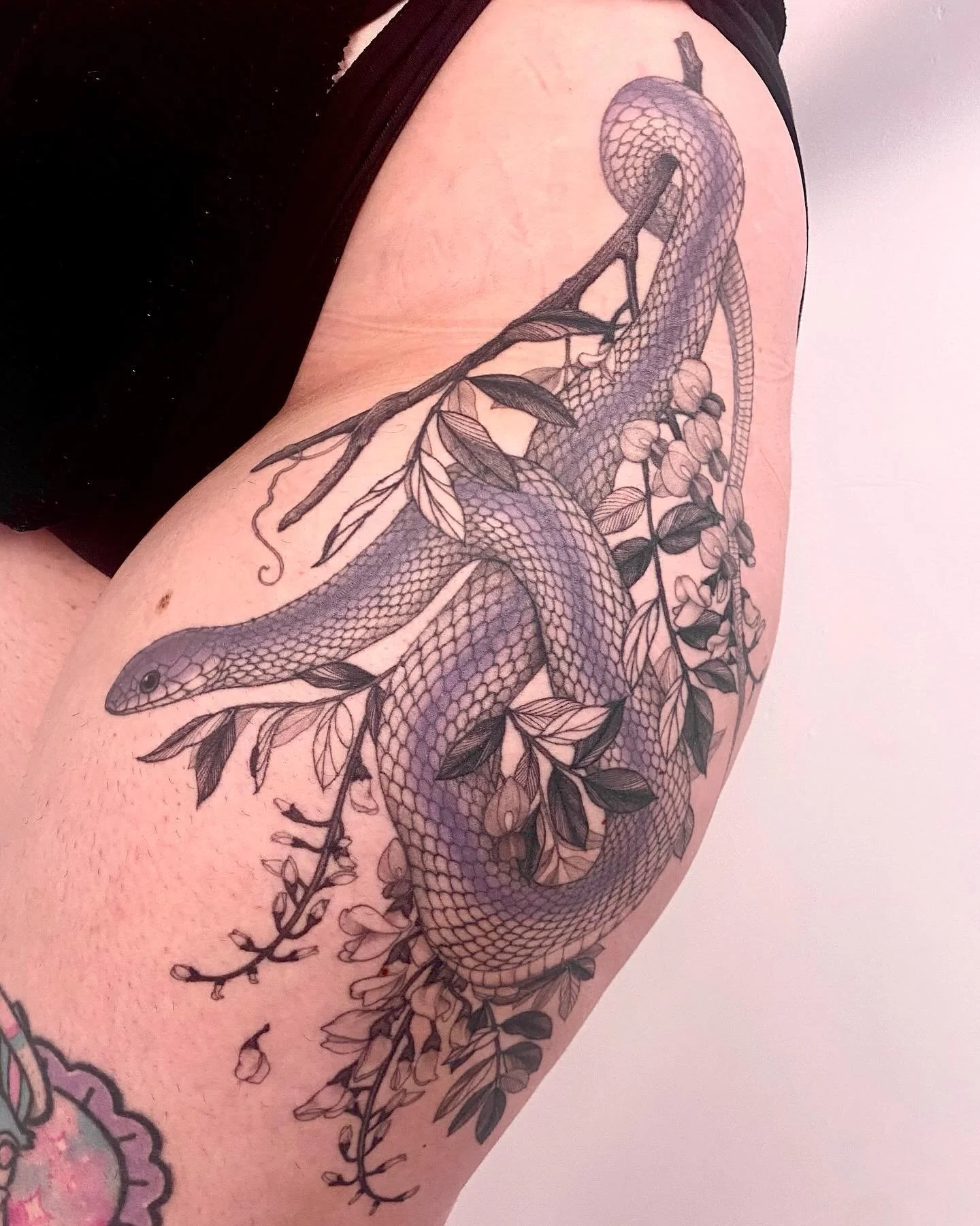 All healed! Thank you Belle for your commitment to getting this piece, three sessions worth it!