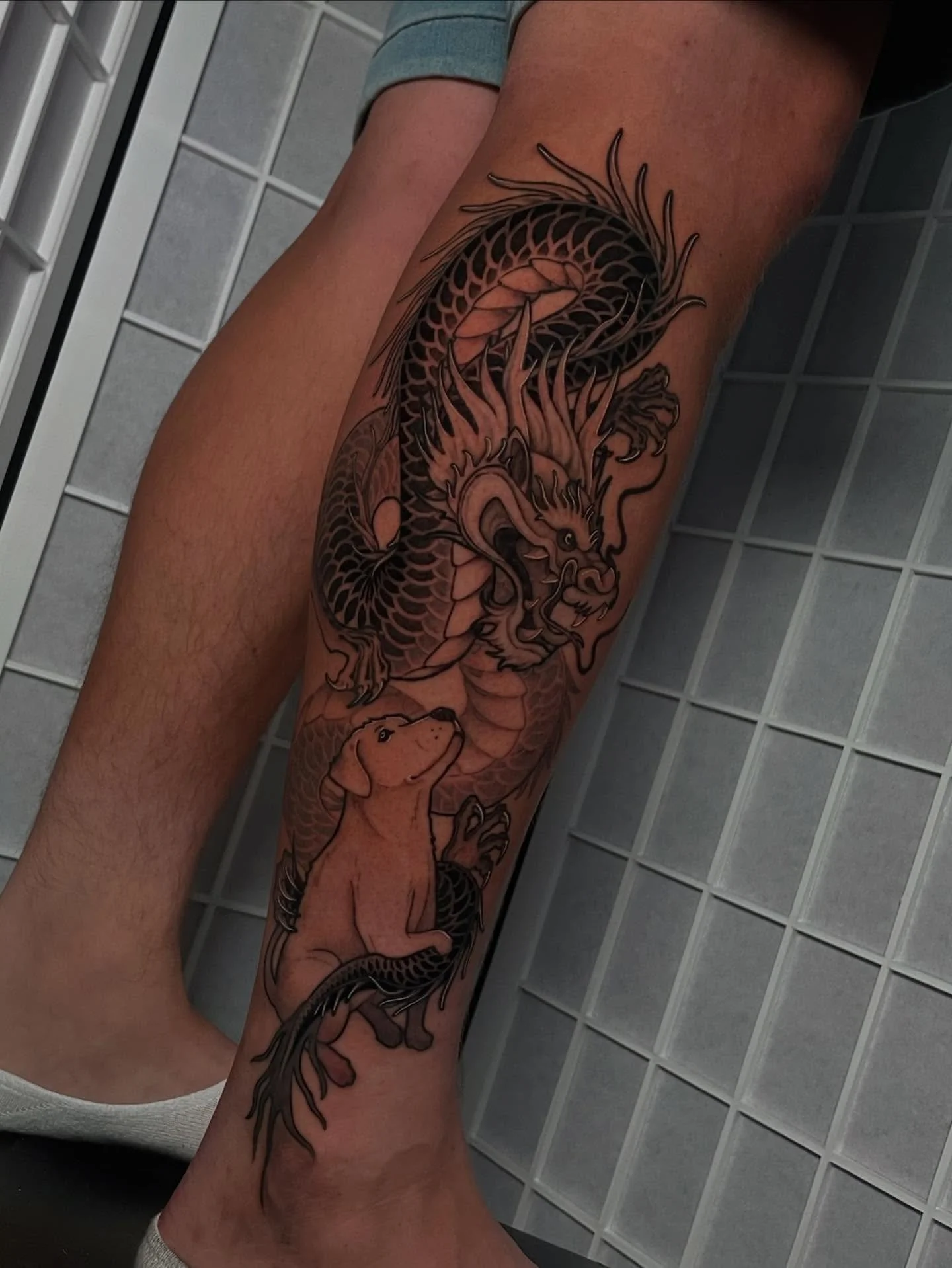 Special design for my client βΊοΈ thank you for asking me to create this piece for you Ethan
Follow the link in my bio for booking enquiries
Tiktok: MaiyaArt_
Facebook: Maiya Art
#tattoo #tattooartist #blackandgreytattoo #art #fineline #finelinetatt