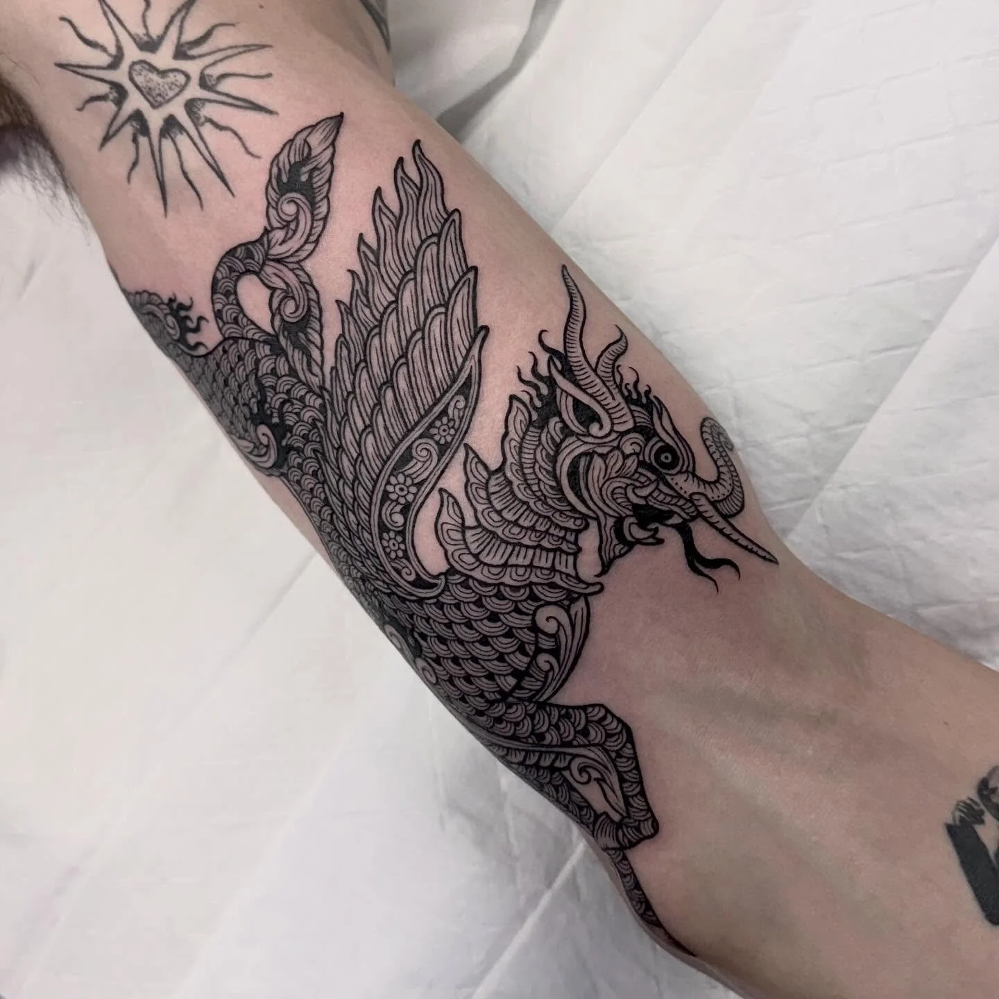 Chimera 🐉 thanks Brendan this was awesome 🙌 
DM or email hayliefarrell@icloud.com to get booked in 🖤
Located 📍 @wa.ink.tattoo