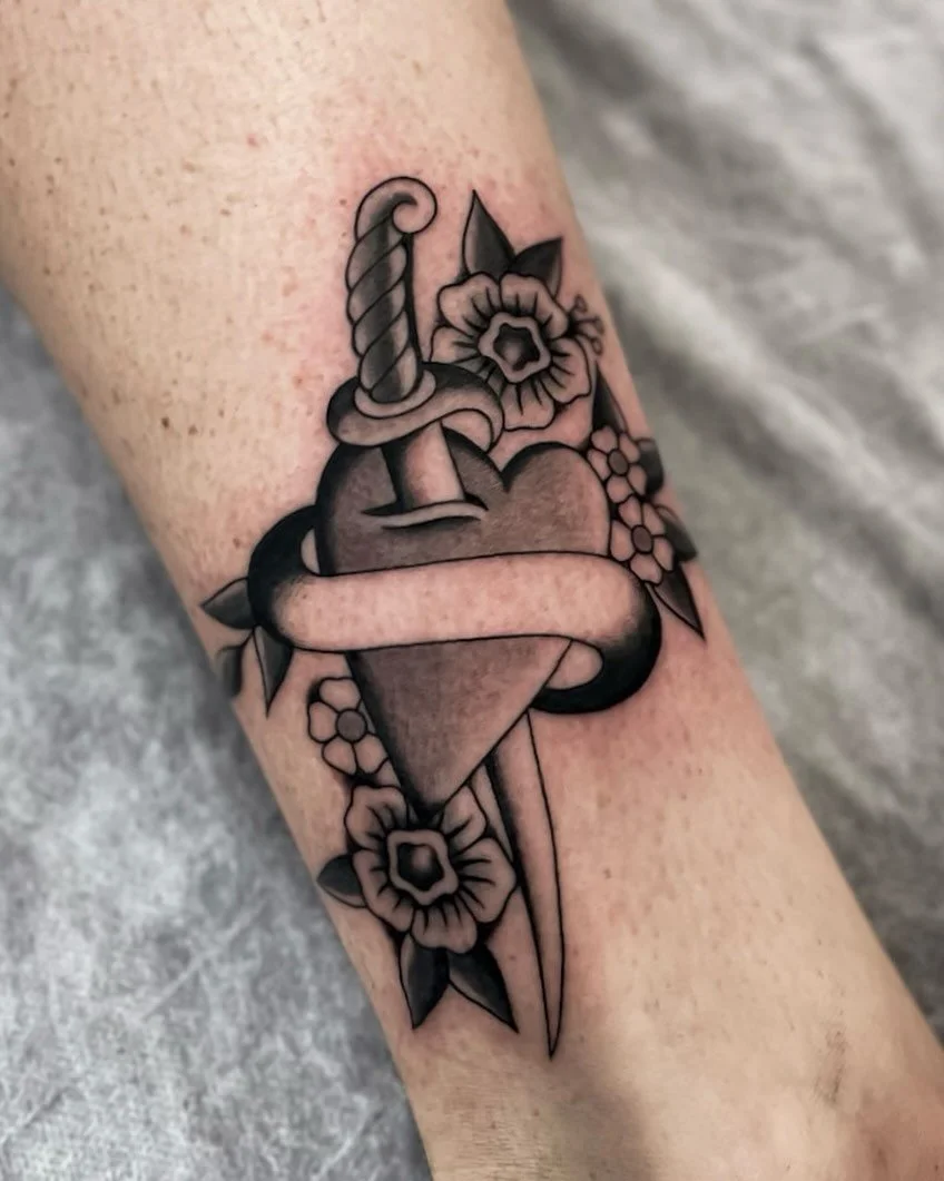 ★ ☆ ★ Cute piece made today for Alice at @wa.ink.tattoo ★ ☆ ★