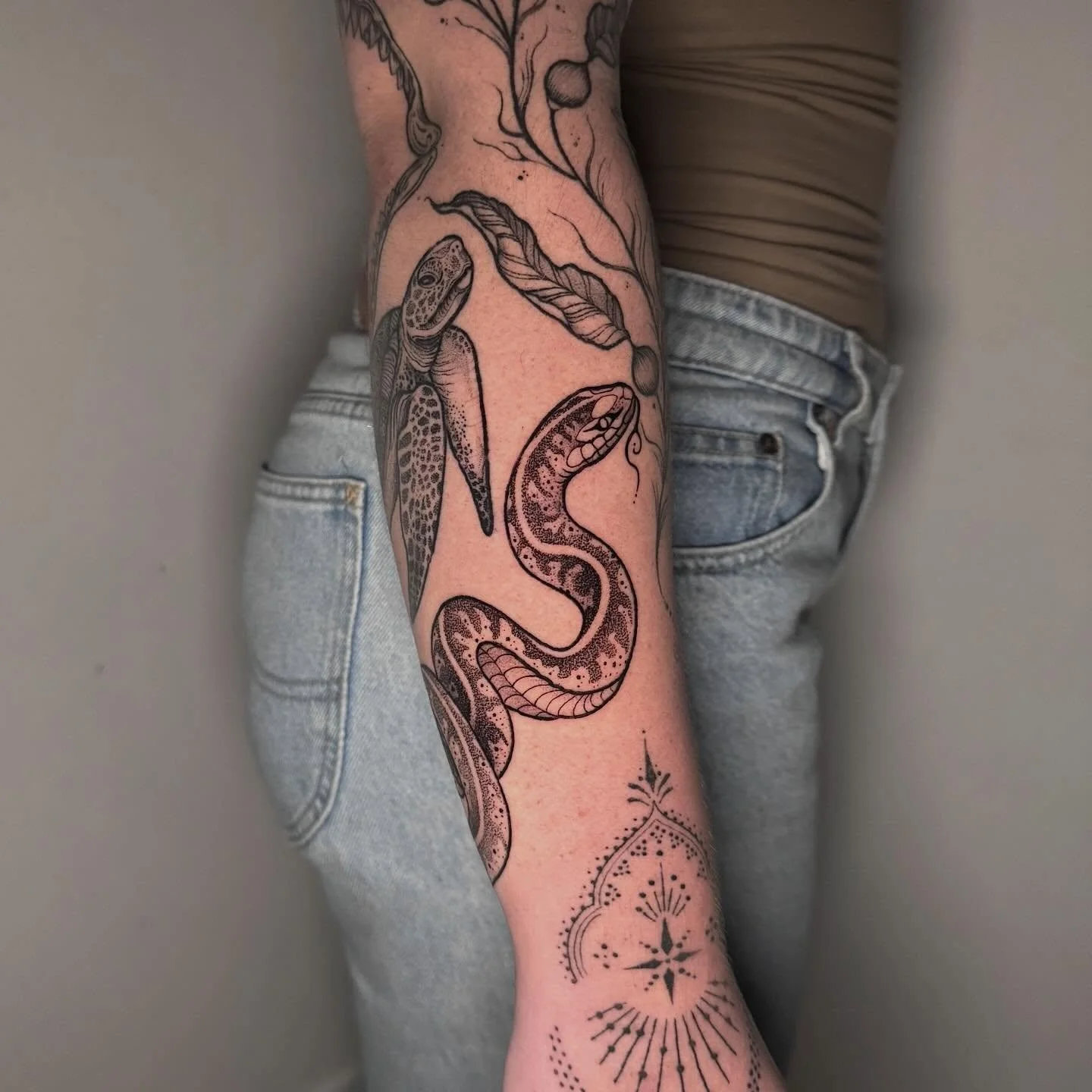 Sea Snake and Crab for Cara 🦀 
Space available this month - drop me a DM for appointments!
Located @wa.ink.tattoo