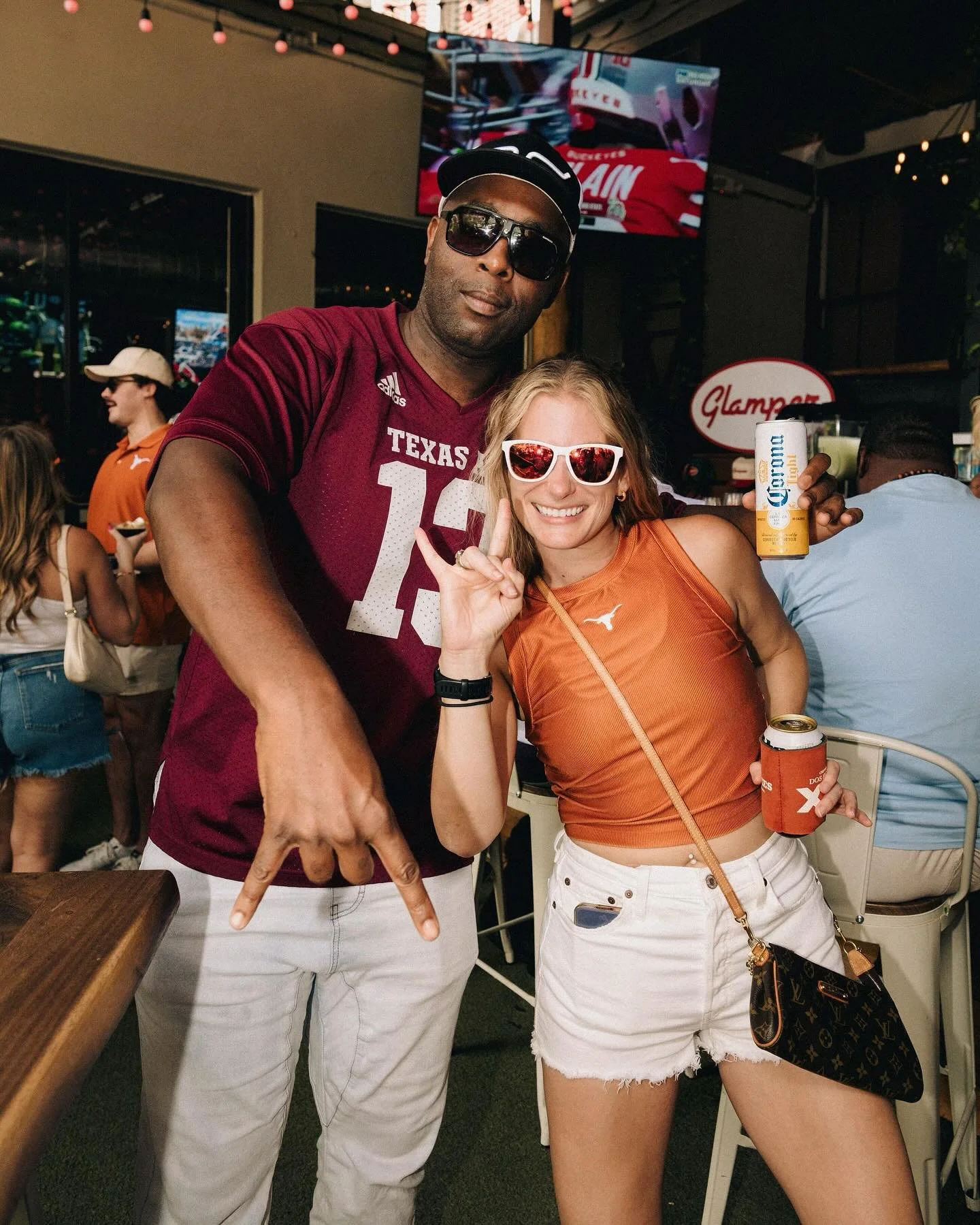 your favorite glamp site is also your favorite tailgate 🏕️🏈🍺

cheer on your team while enjoying the best game day specials