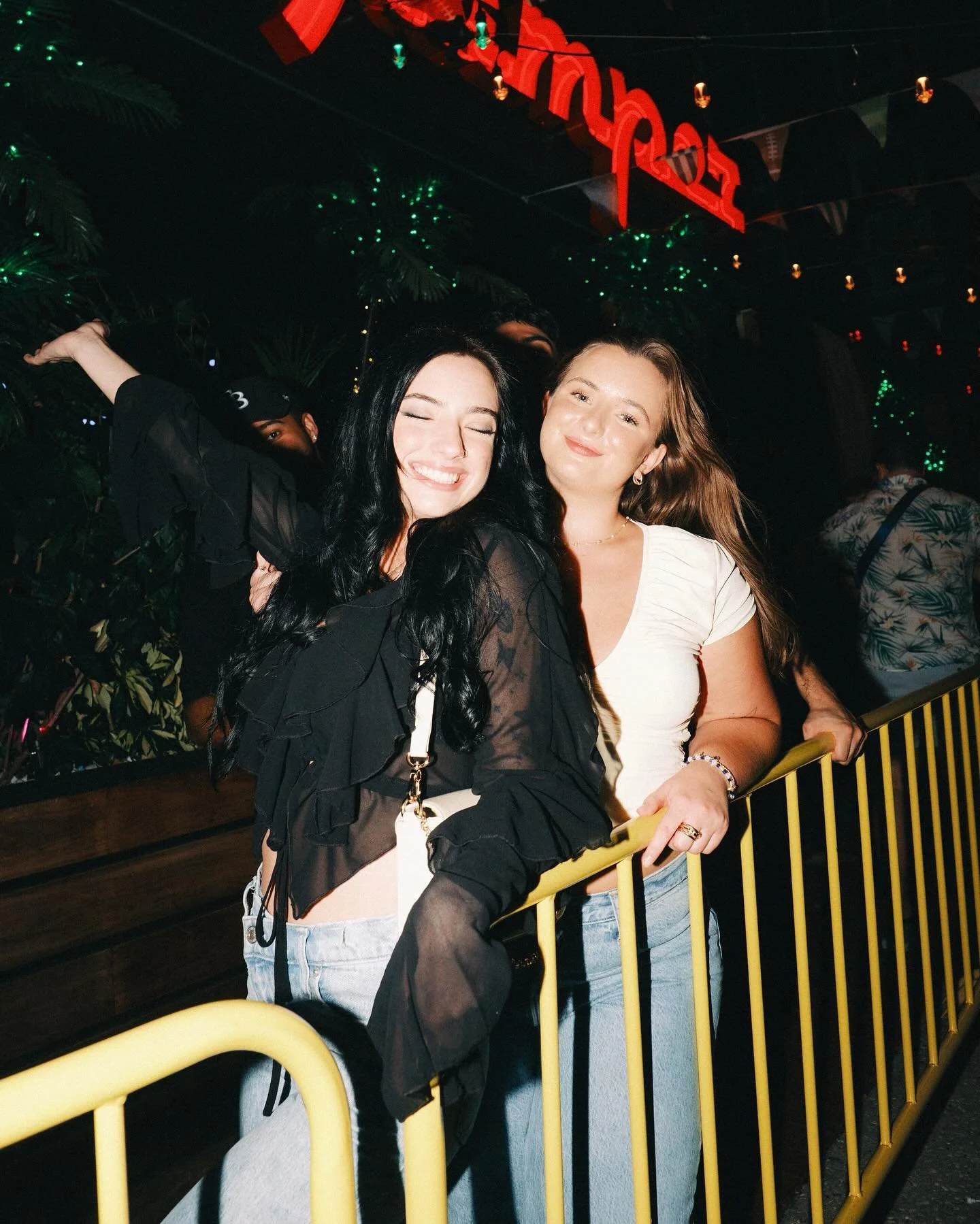 glamp all day &amp; night 🏕️🍹

roll tide @ 7:30 + game day specials 🍻