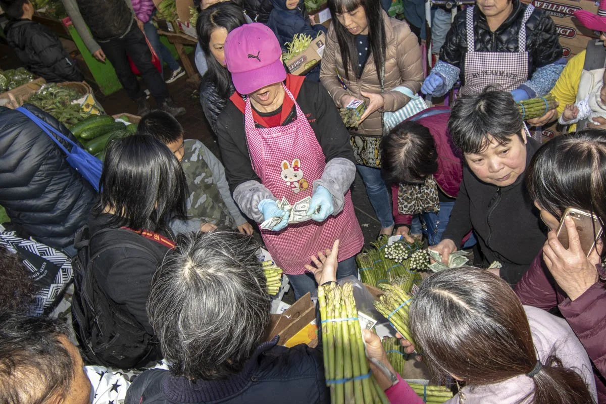 Barata de esparragos en el Barrio Chino, San Francisco.