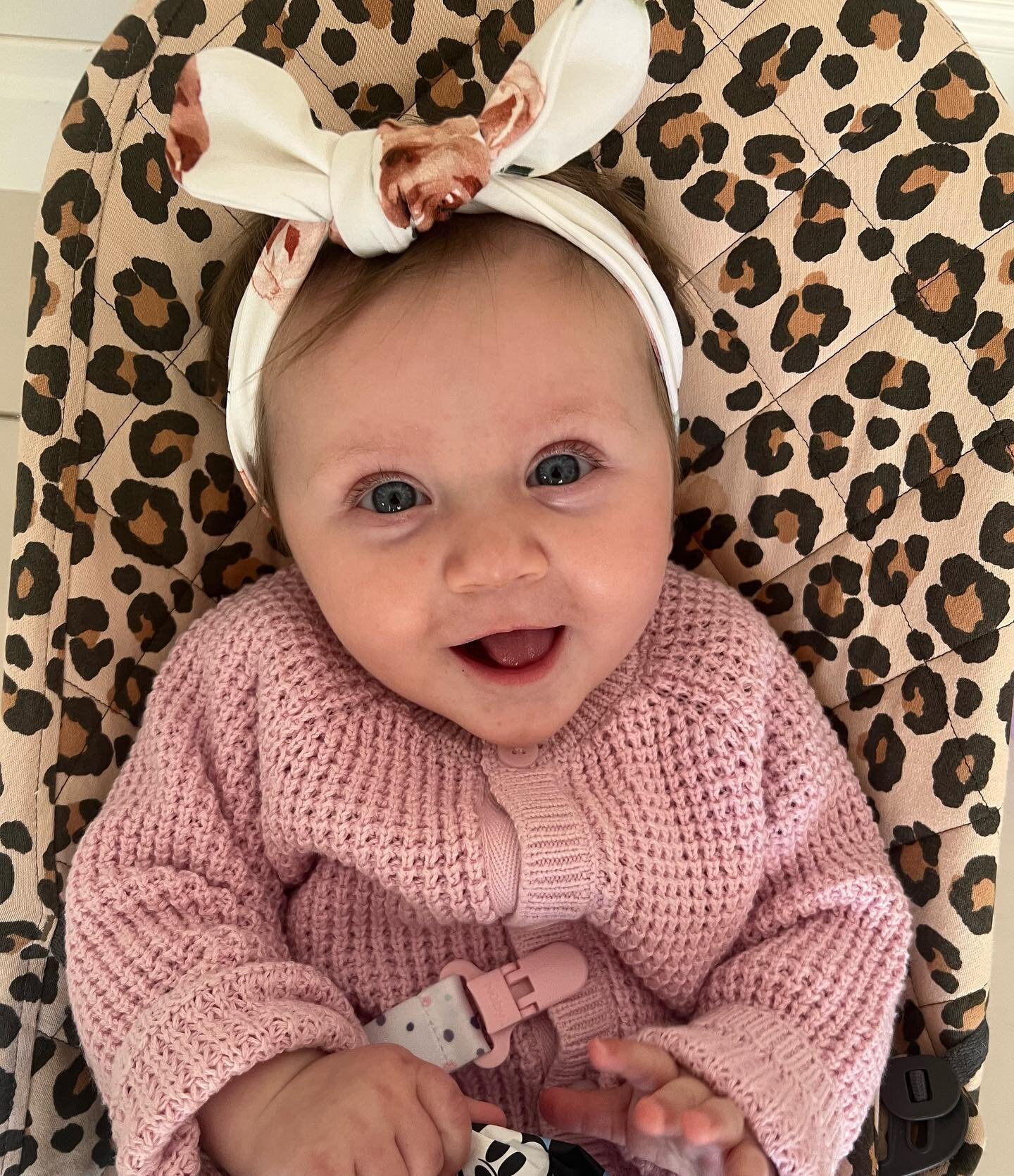 🥰✨💫