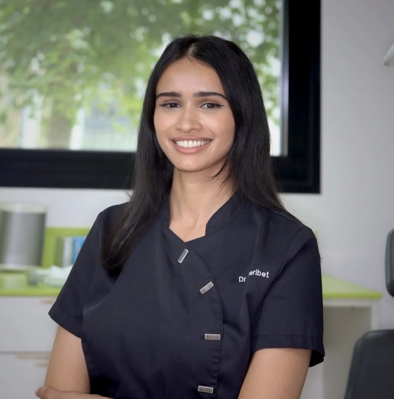 Docteur Amel Cheribet - Orthodontiste à Gaillard