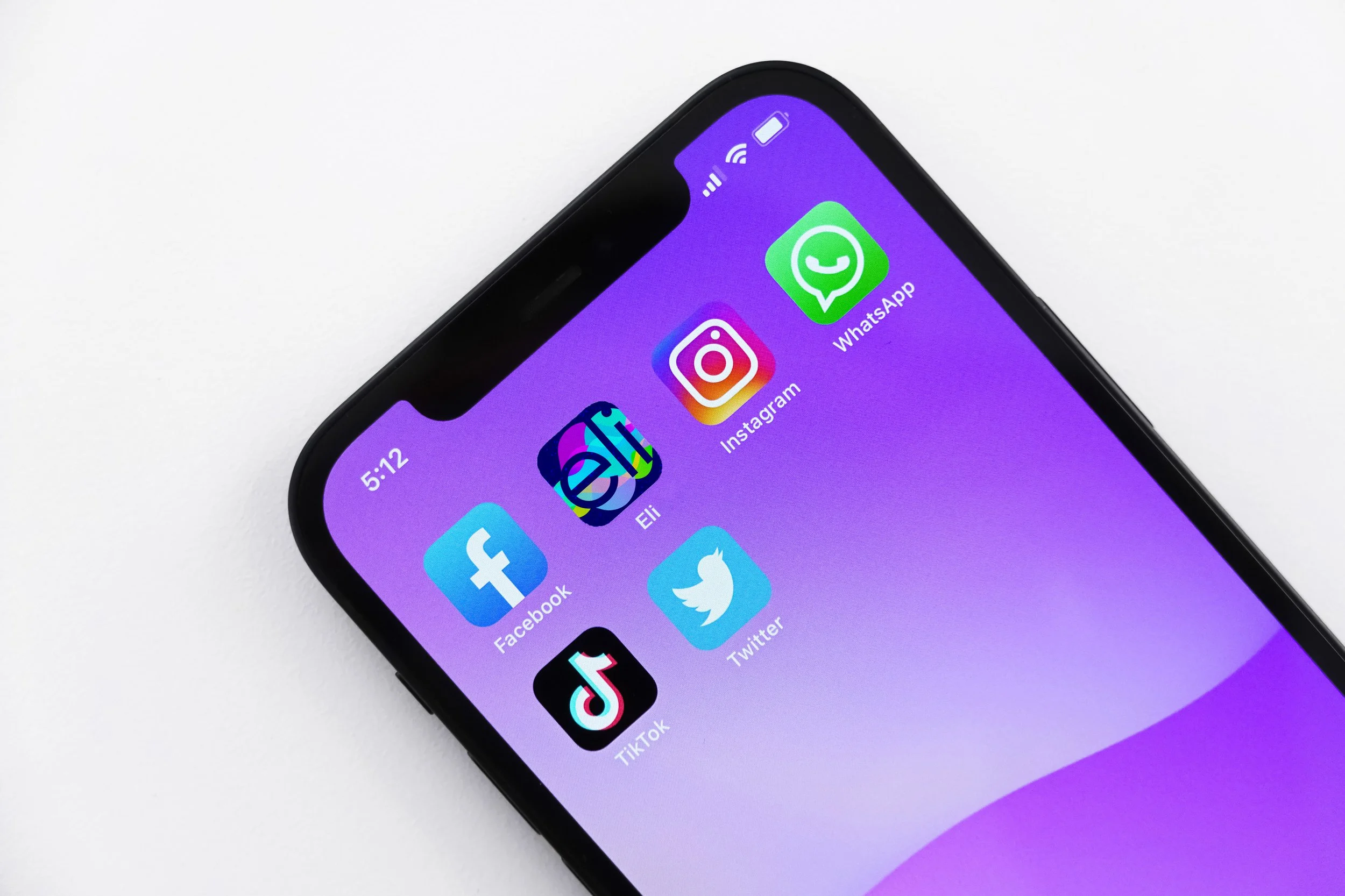 App Icon Mockup with Focus-dark.jpg