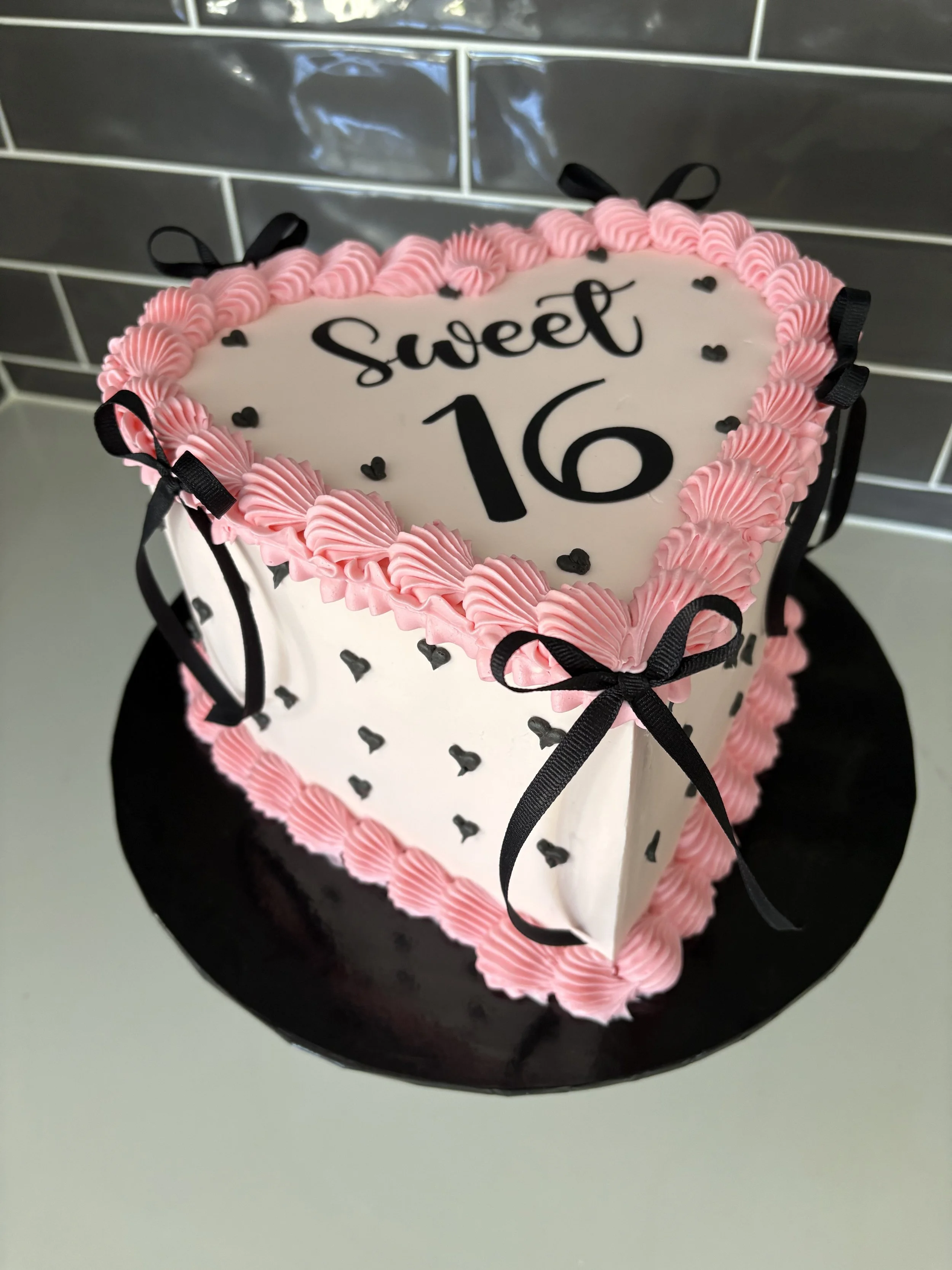 Sweet 16 - Vintage Heart