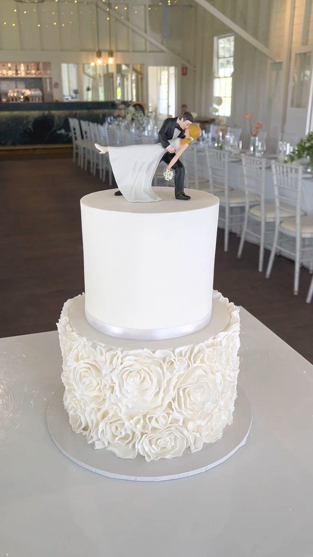 2 Tier White Rose Ruffles 
