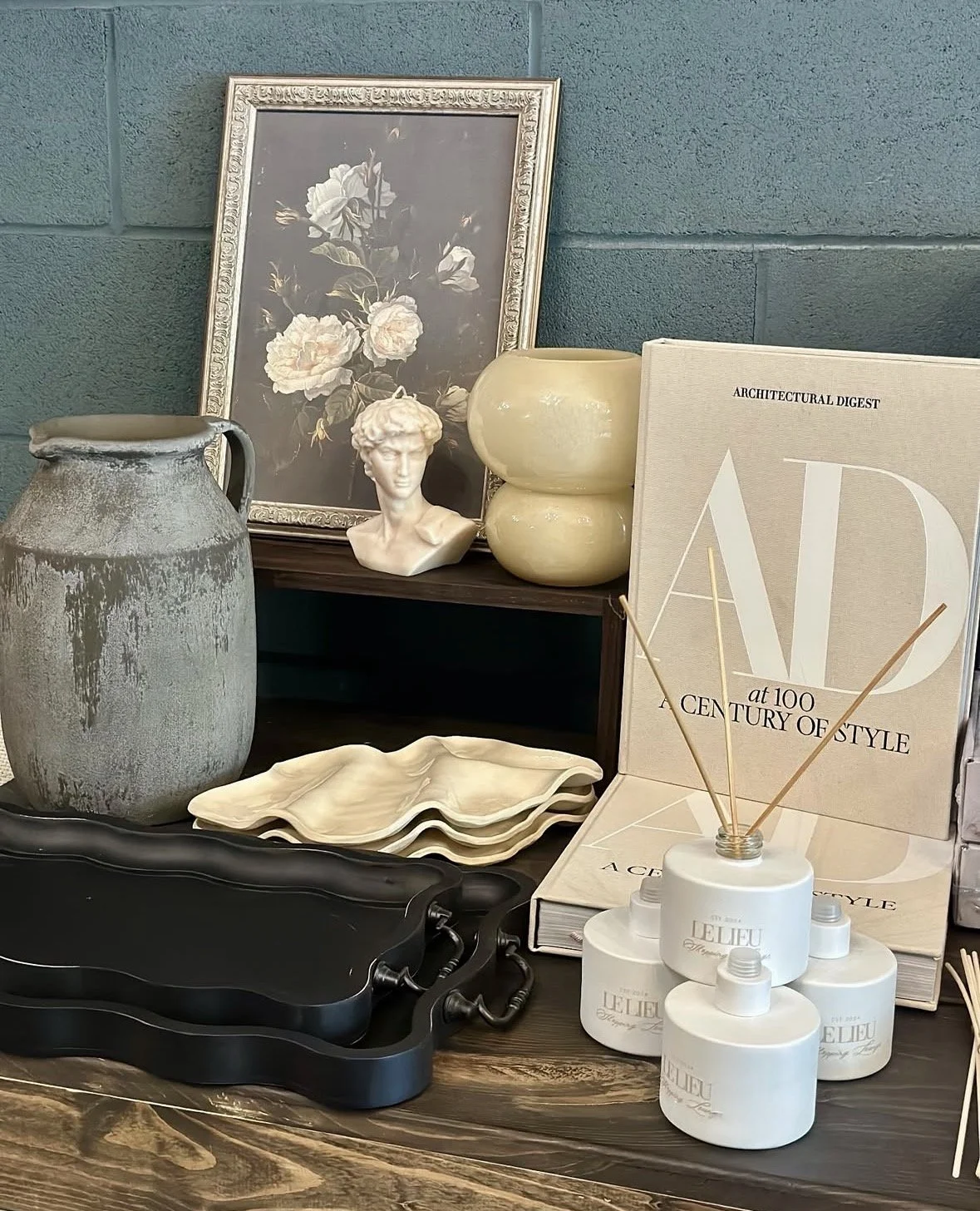 picture of home decor