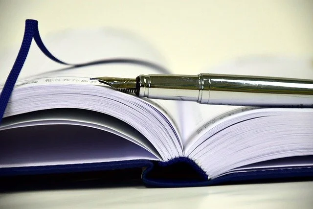 a-book-1945459_640.jpg