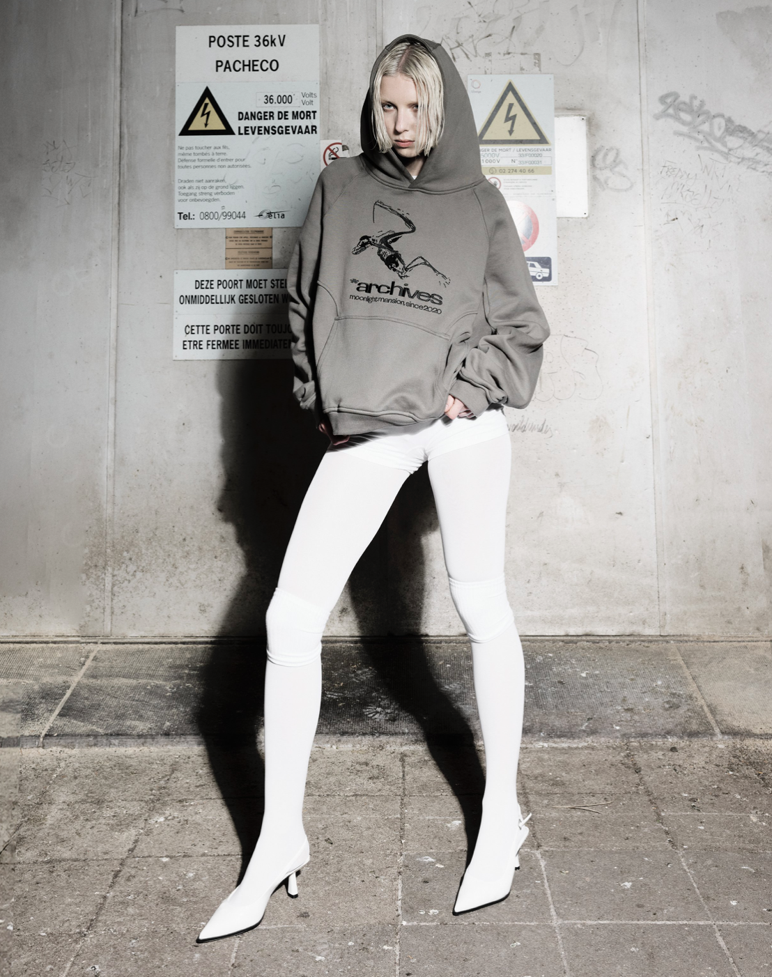 MOONLIGHT MANSION — URBAN