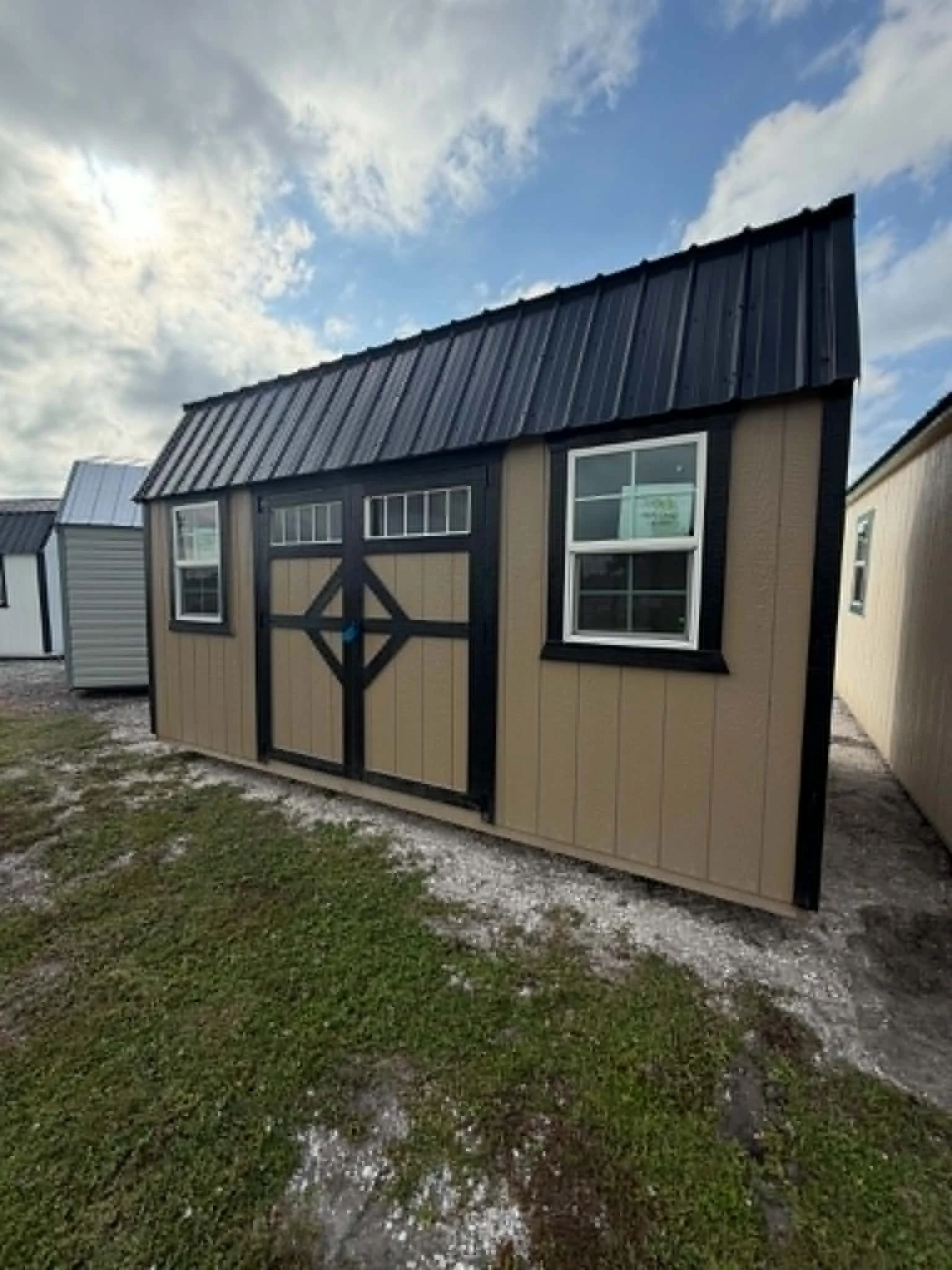 10X16 Side Lofted Barn