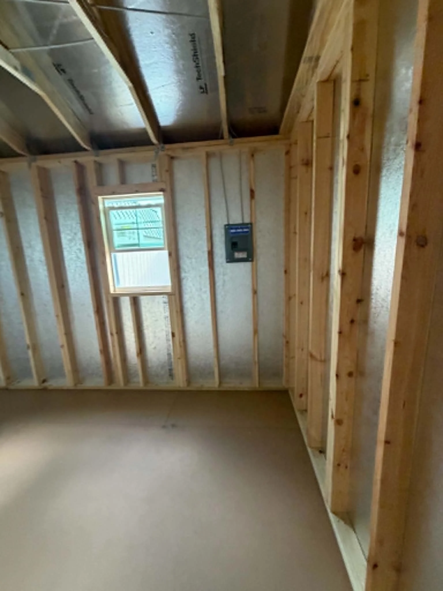 64d2b2a2-7007-40c5-ad99-4f7c6652902c.jpg