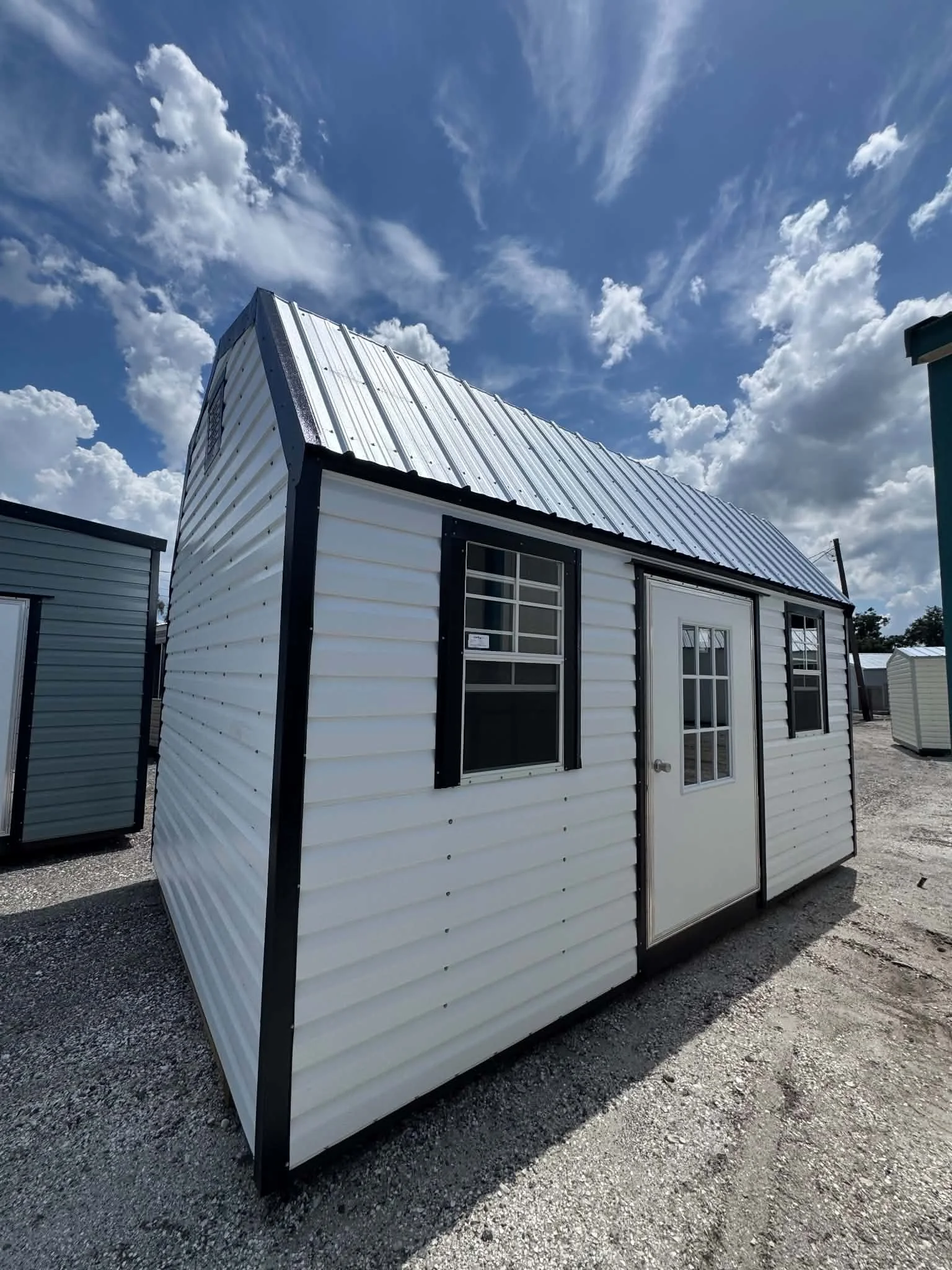 10X16 Side Lofted Barn