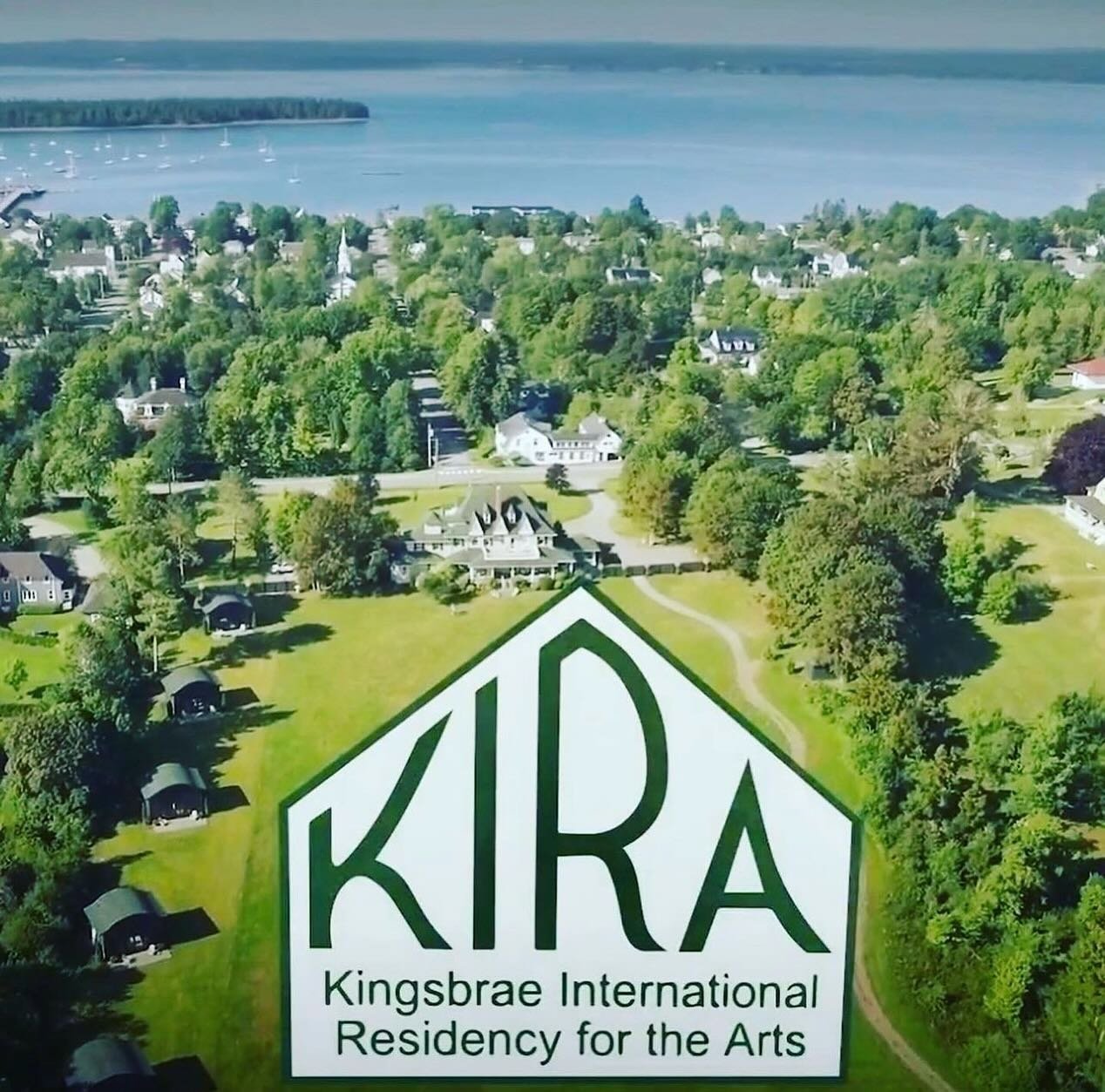 ONE SPOT just opened for our Canadian Retreat at Kingsbrae Garden in the charming seaside town of St. Andrew&rsquo;s, New Brunswick, located just above Maine! 
MAY 22-27th no art experience, necessary&hellip; We will be exploring a variety of creativ