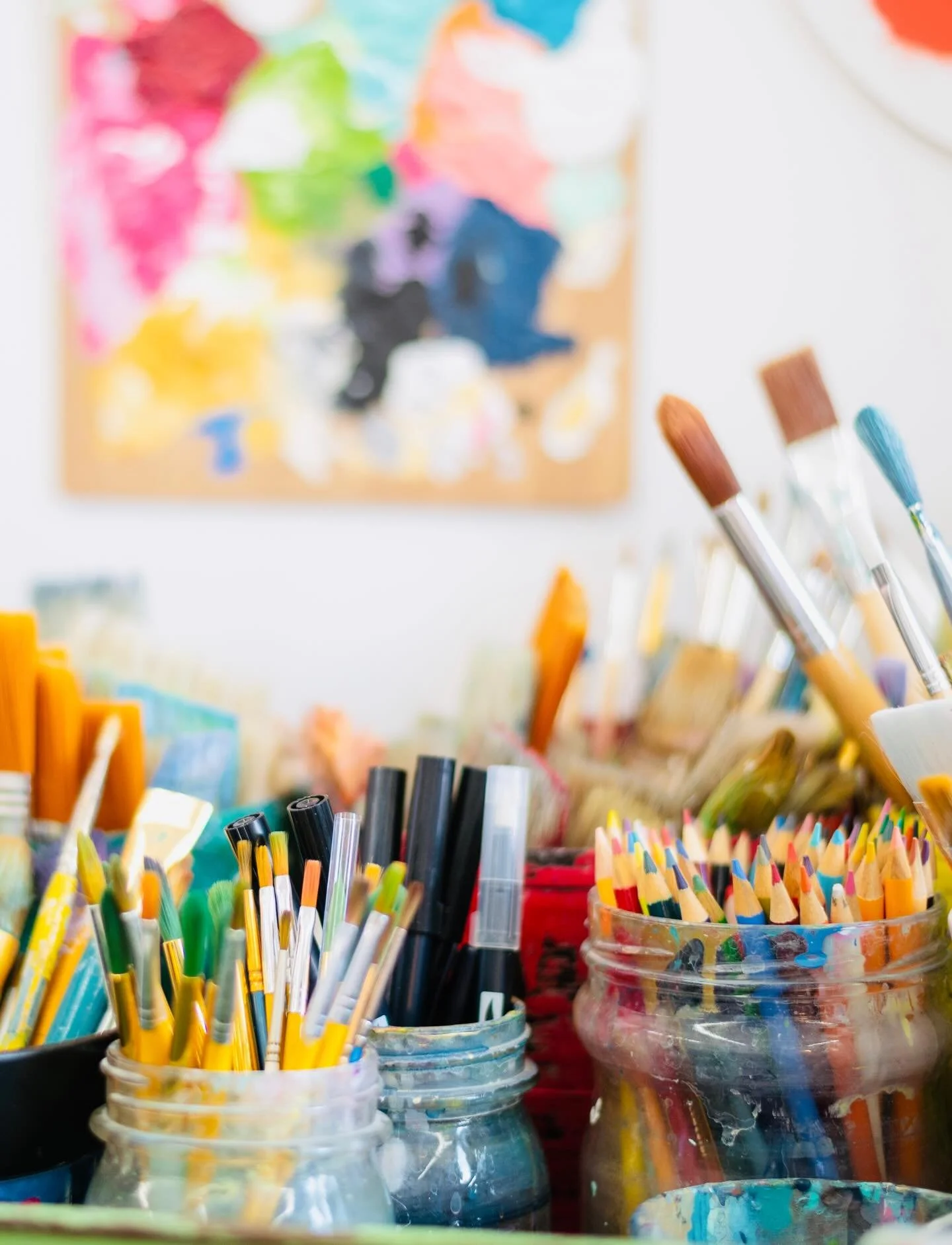 Decisions, decisions! Packing art supplies for my upcoming artist residency @chateau_orquevaux and I&rsquo;ve already had a blast connecting virtually with some of the most amazing creatives who will be joining me from all over the world. Can&rsquo;t