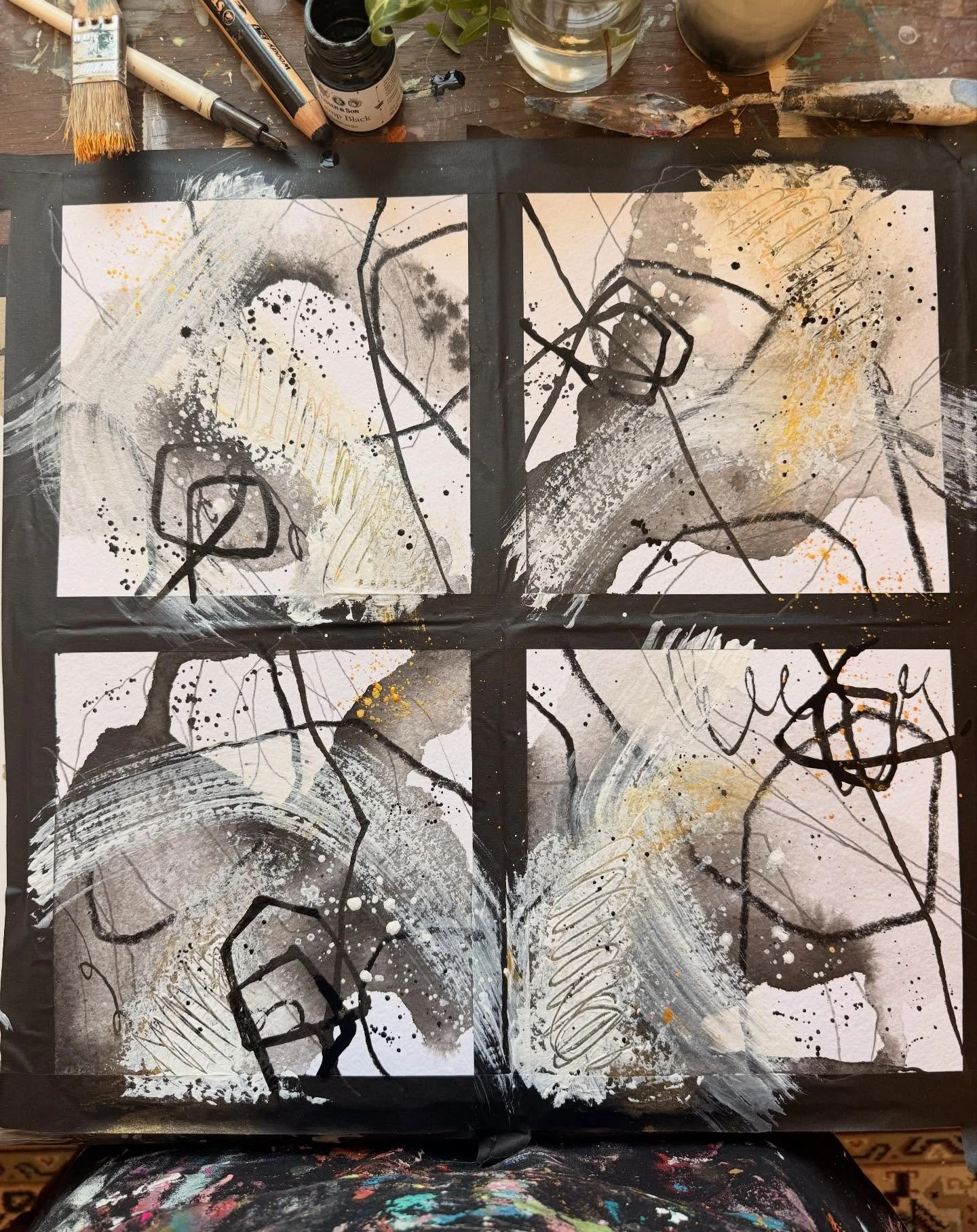 Back to my black-and-white obsession and inspiration from my time as a resident artist @chateau_orquevaux @studio_chateau_orquevaux 
In these 20 clips you&rsquo;ll see a glimpse of some of the art I created and the black and white photography from th