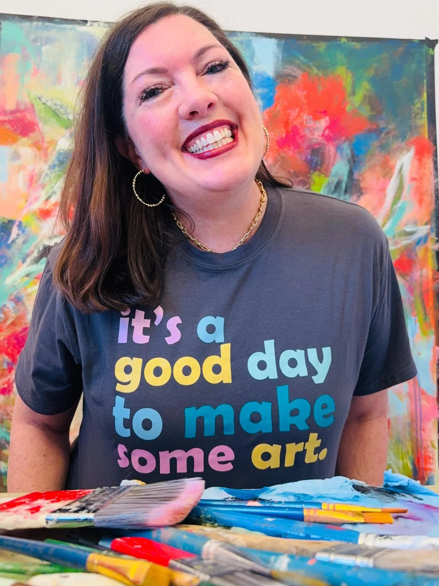 Hi friend! Let&rsquo;s play Meet The Maker this Monday! Lots of sweet new followers here so I&rsquo;m popping in with a proper intro and virtual hugs for ALL of you! Have I told you how much I appreciate you following these tiny squares? 😘

I&rsquo;