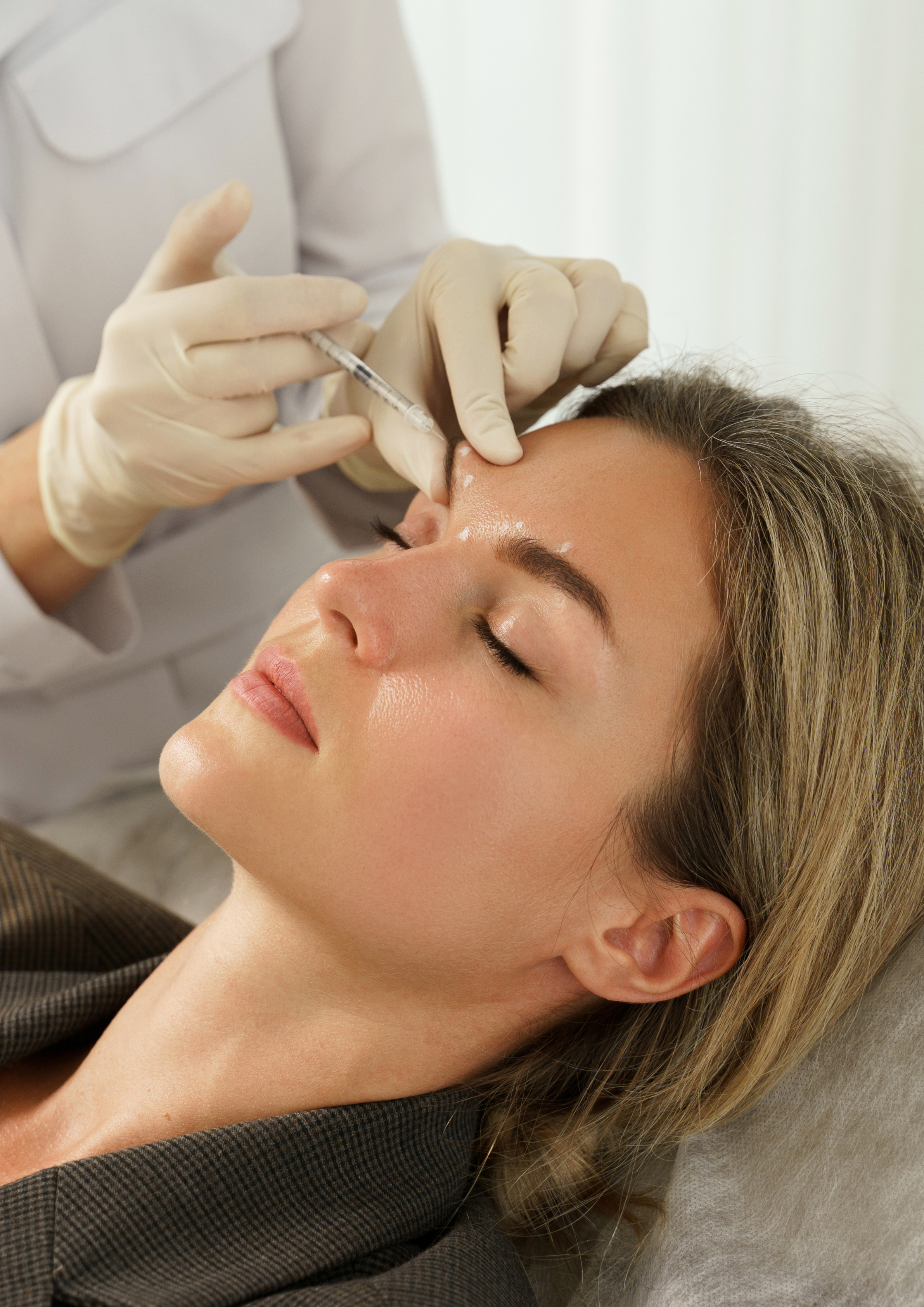 CHAPTER FIFTY-THREE: What Areas Can Be Treated with Neurotoxin? A Full Guide