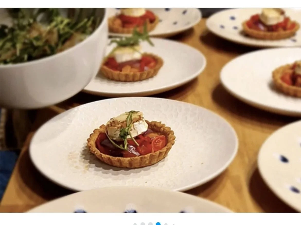Feast with Henry + Live Jazz singer Kitty LaROAR