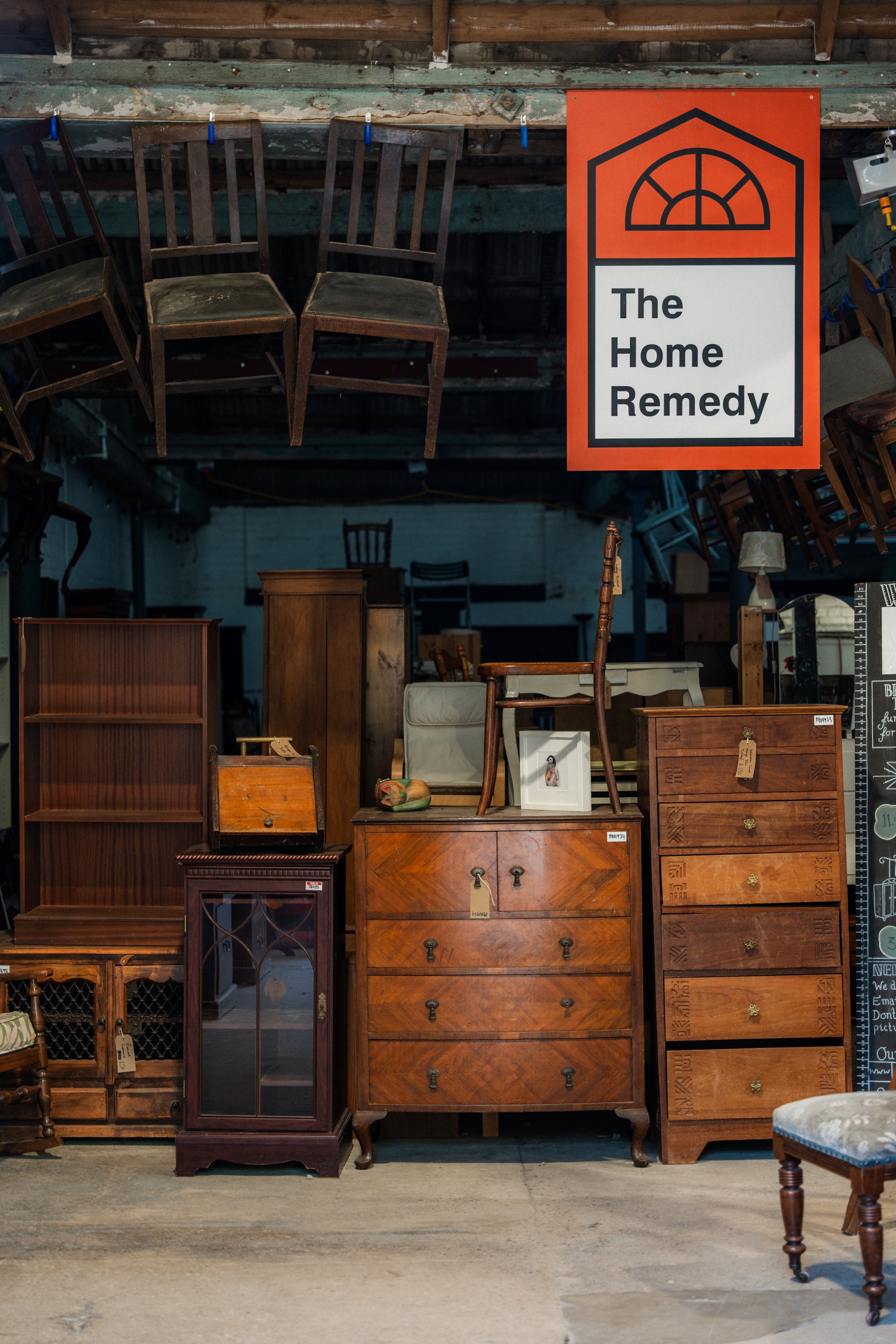 Furniture shop selling second hand goods