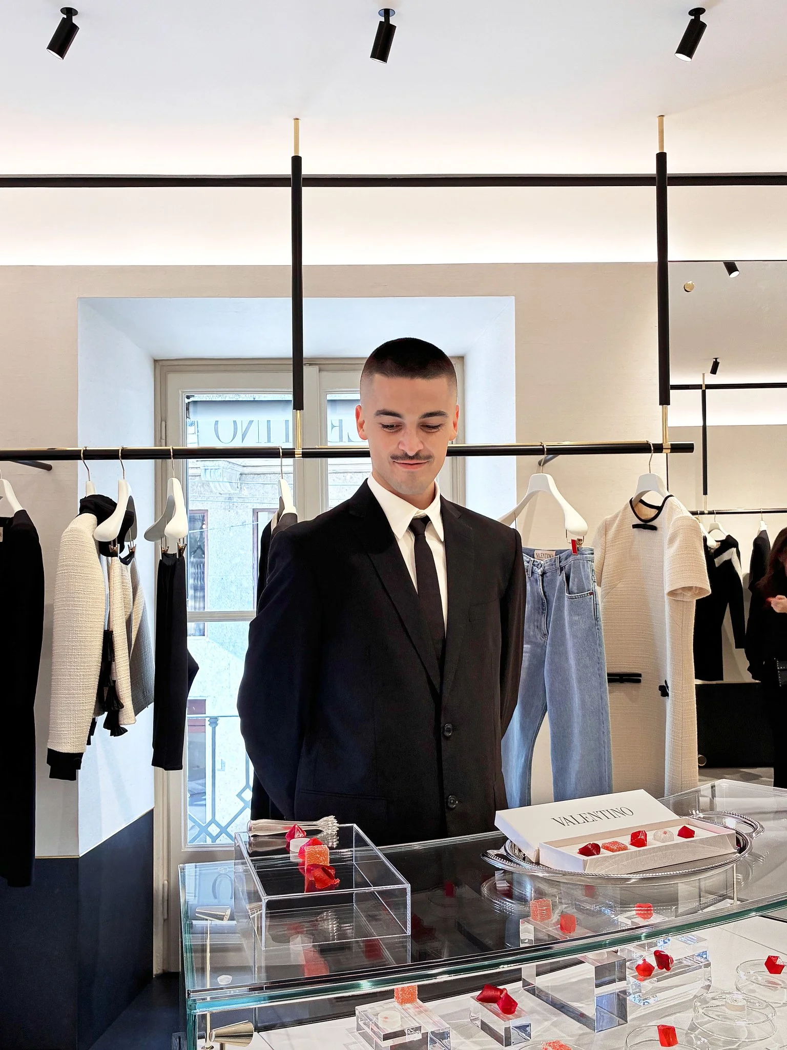 ZB_ValentinoGummies 9.jpg