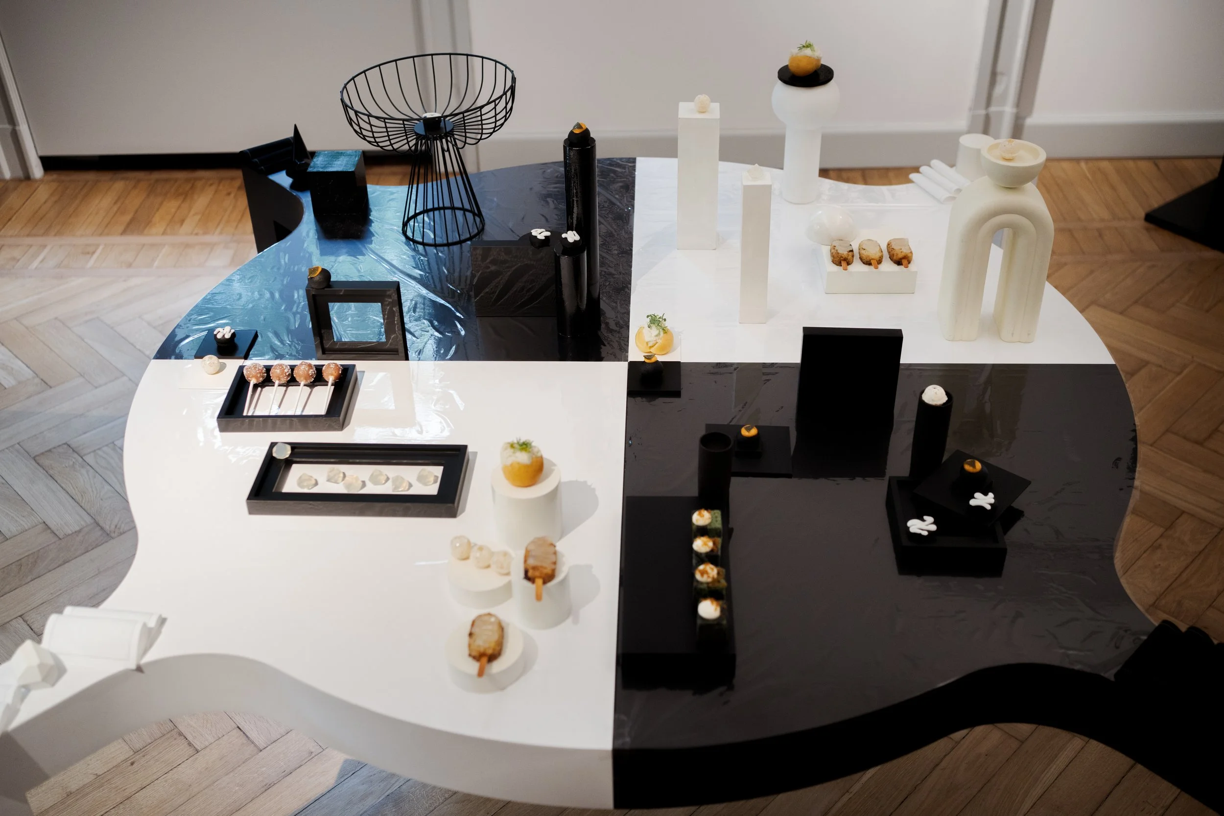 VISITA GUIDATA_FONDAZIONE MARCELLO MORANDINI_121_Set.upBlack&White.jpg