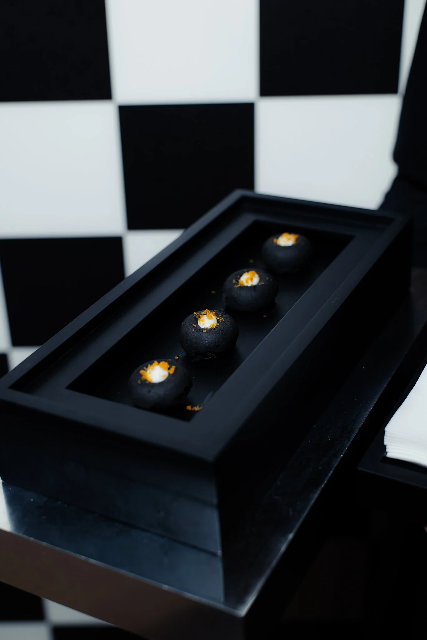 ZB_ManoloBlahnik 21.jpg