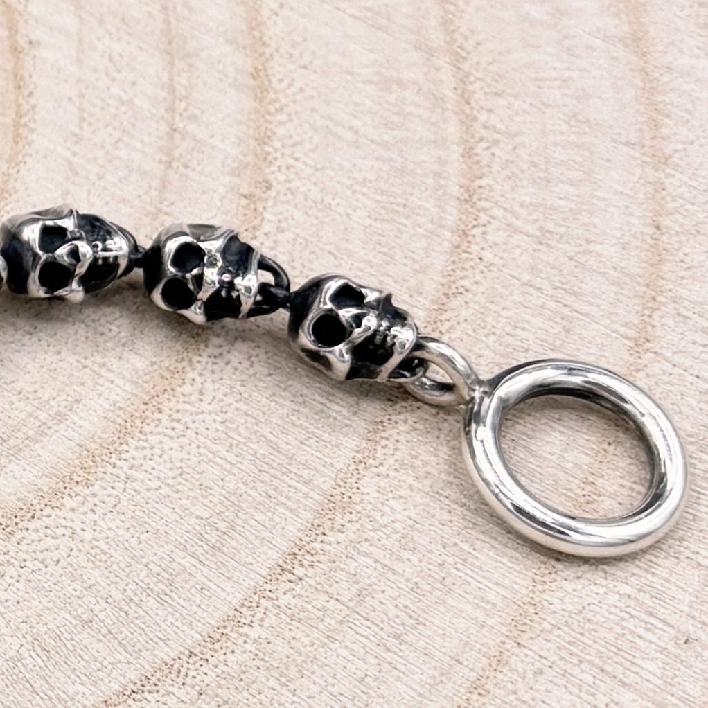 small%2Bskull%2Bbracelet%2B4.jpg