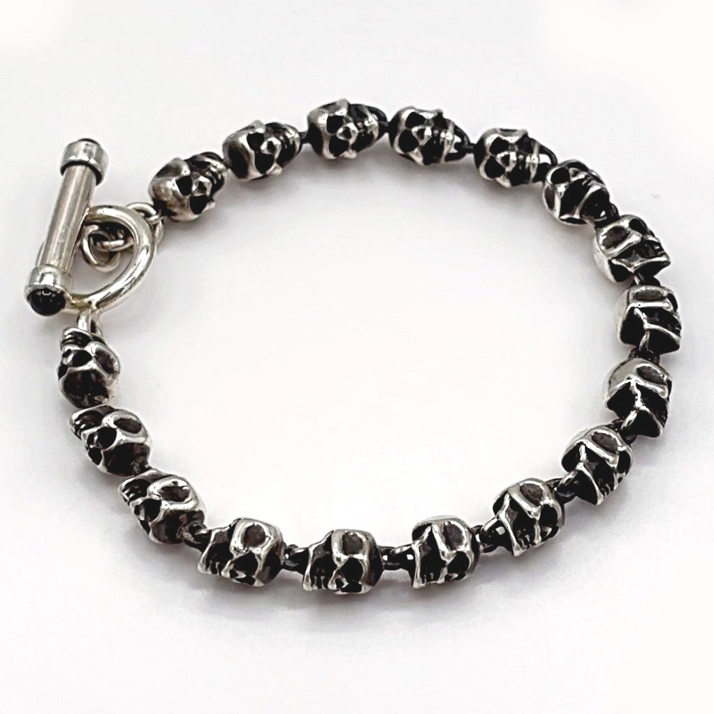 Small%2Bskull%2Bbracelet%2B2.jpg