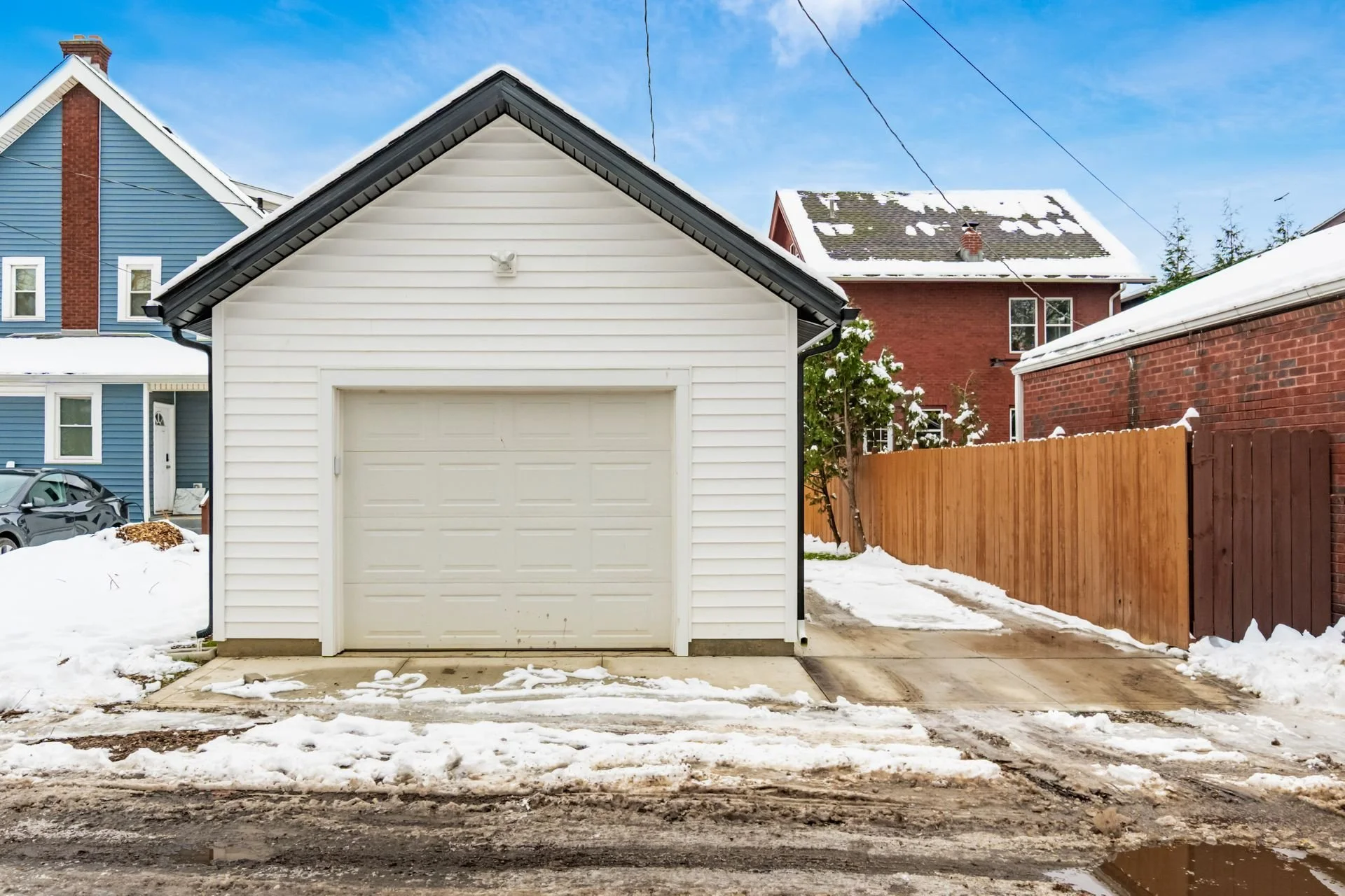 028_ Rd Columbus OH 43205 USA.jpg