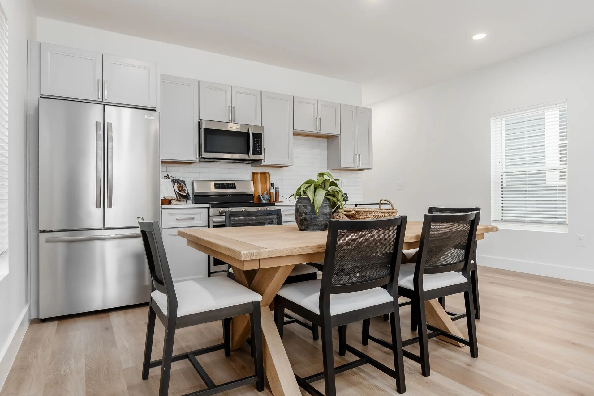 012_ Rd Columbus OH 43205 USA.jpg