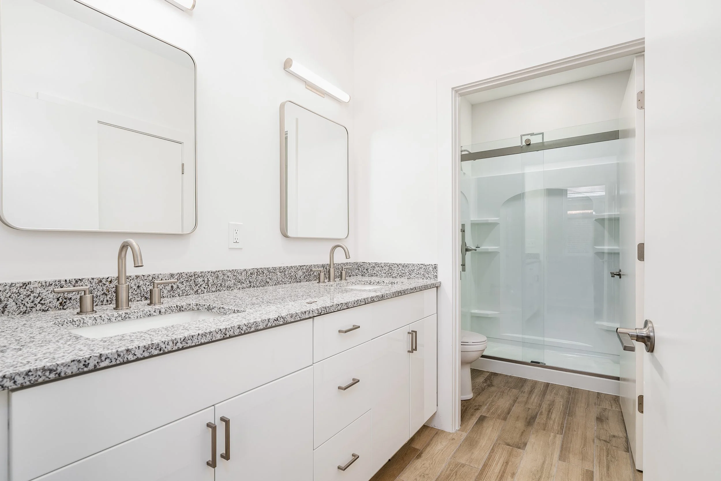 016_R 515 Pierce ave   0021_1.jpg