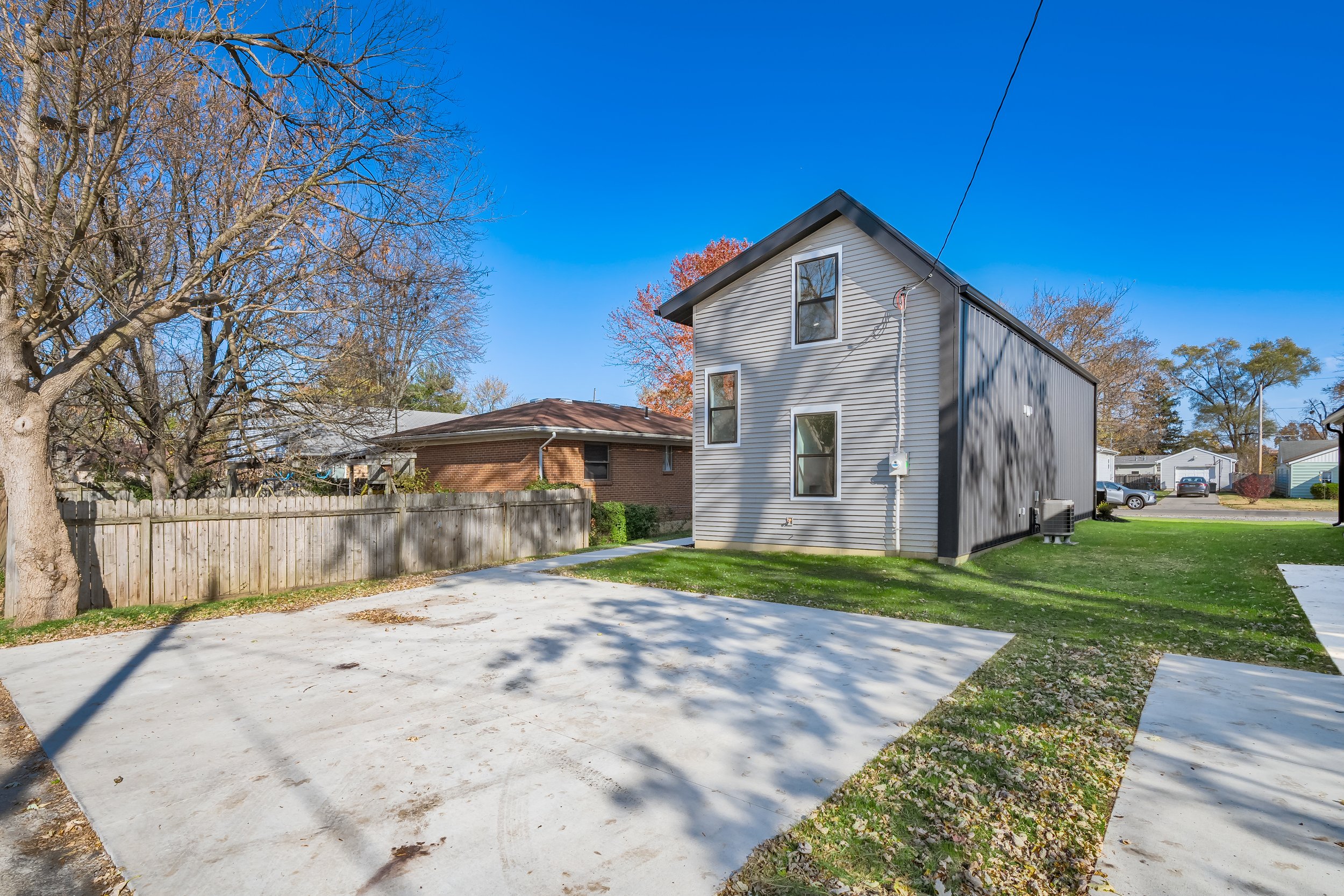 041_515 Pierce ave   0087_1-2.jpg