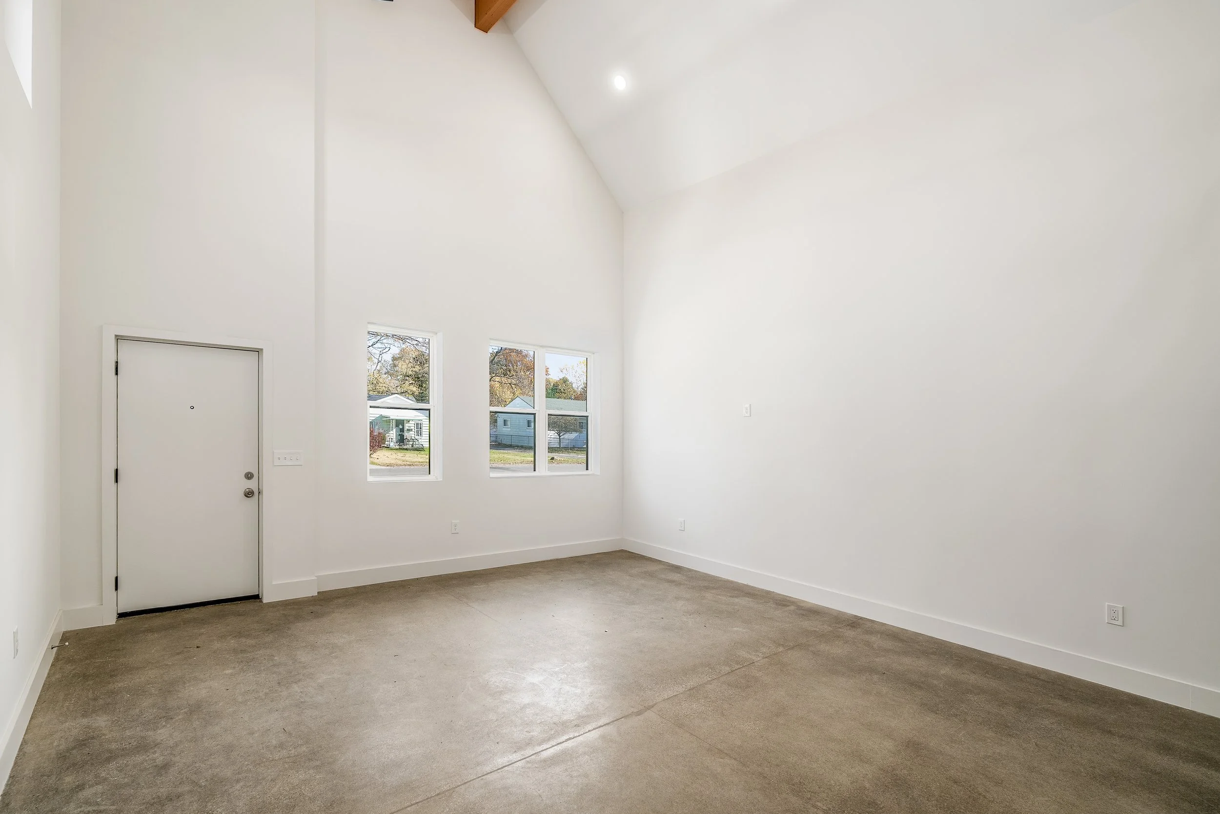 009_R 515 Pierce ave   0009_1.jpg