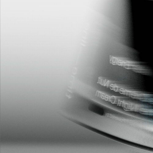 Timeline jar spinning in motion blur, Timeline Cure CGI animation by DissEmbargo for Timeline Nutrition