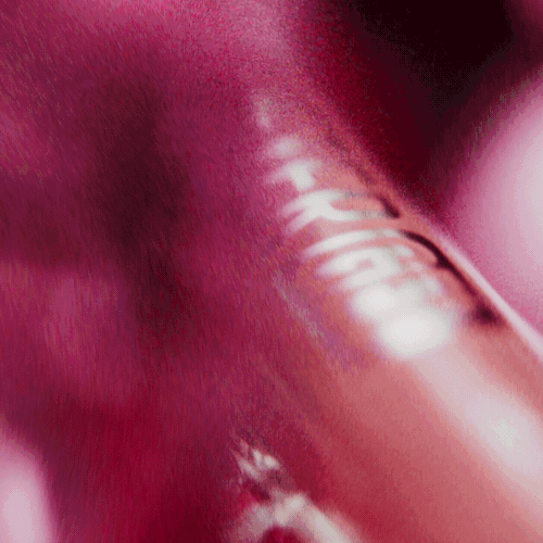 MAYBELLINE_R&D_SEB_008_Camera_2.mp4_500px_HQ_25fps_.gif