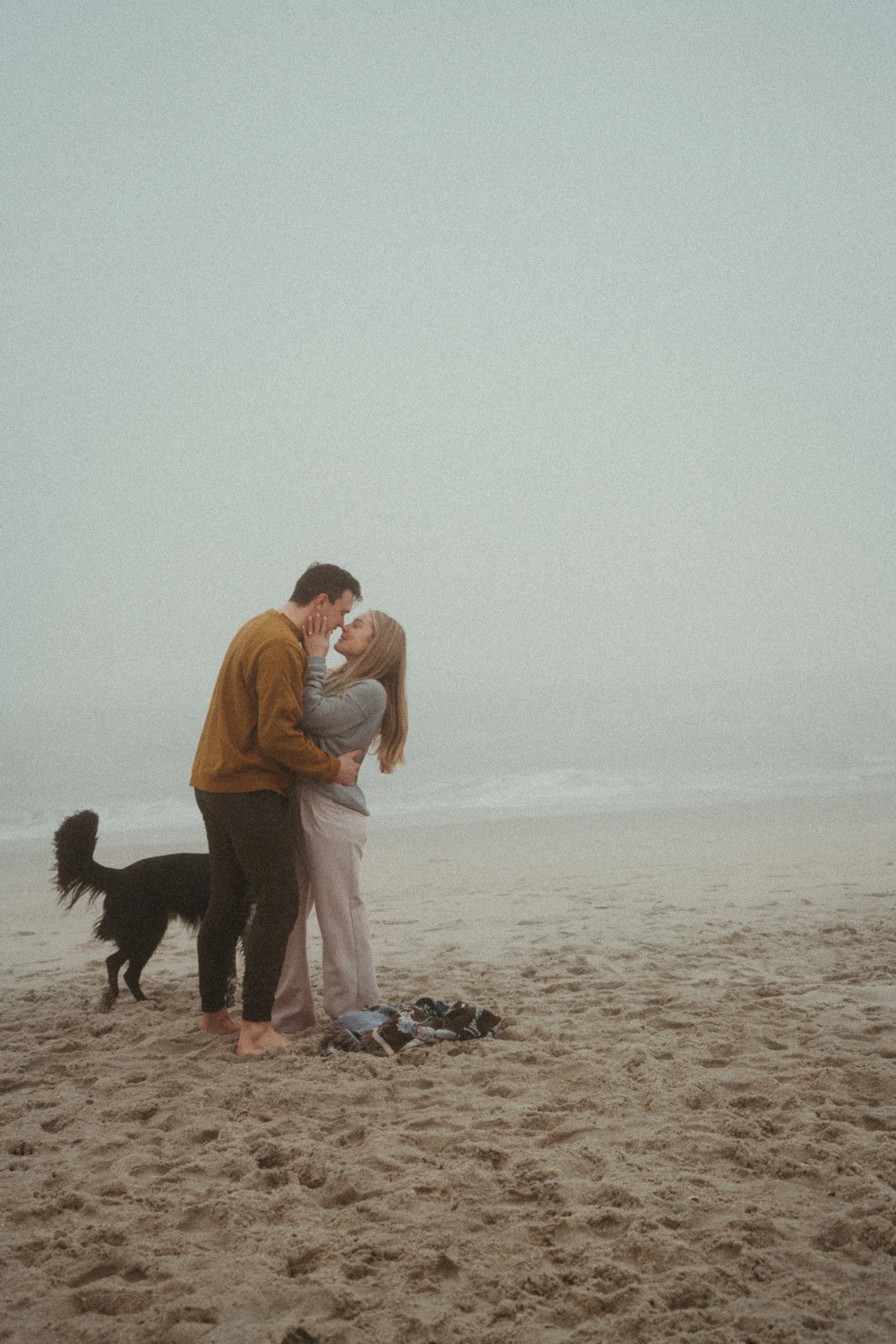 traveling couples photographer