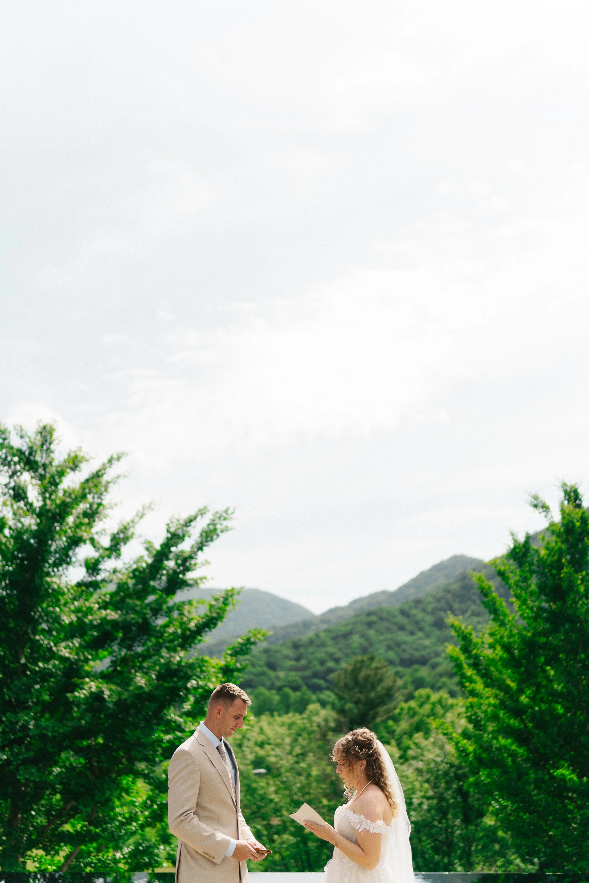 stunning-intimate-elopement-in-blue-ridge-mountains