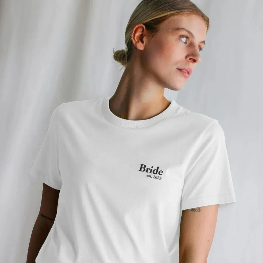 Bride est. 2025 T-Shirt