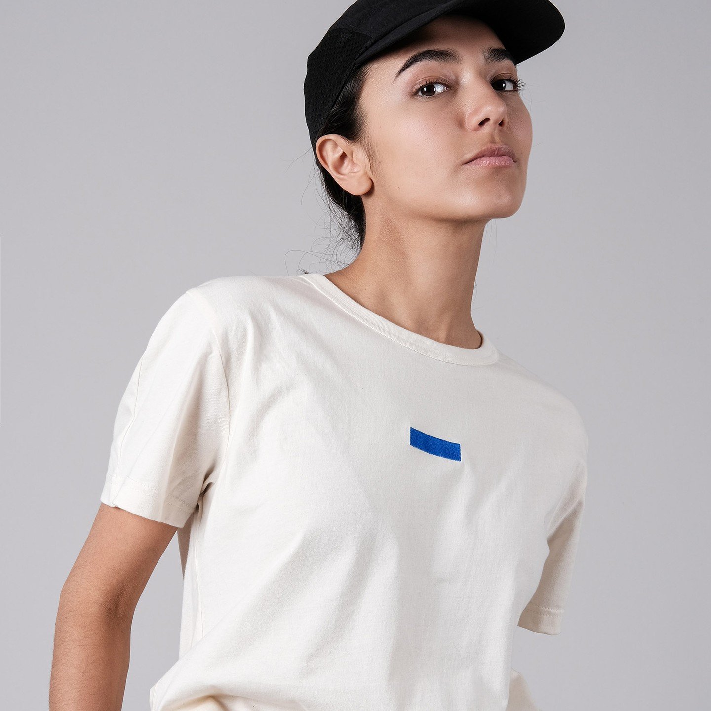 UNDYED NATURAL SLIM FIT HALF RAGLAN T-SHIRT

A slim fit unisex mediumweight t-shirt made from UNDYED 100% organic cotton with a soft handle.

The organic cotton comes from farms practicing the highest organic standard and the classic jersey fabric is