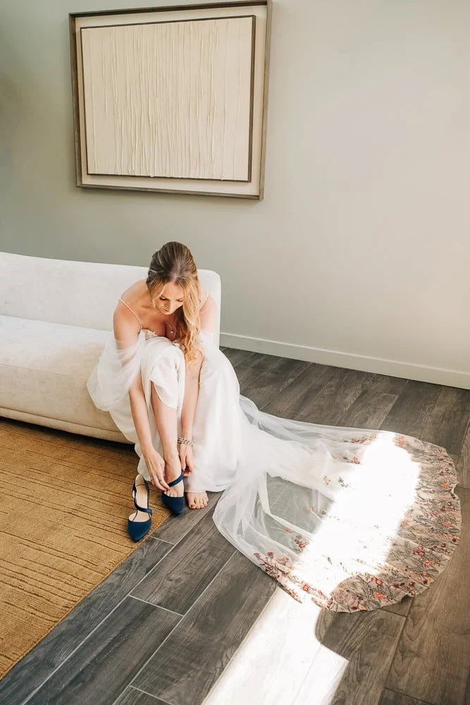 022-Fall Micro wedding bride.jpg