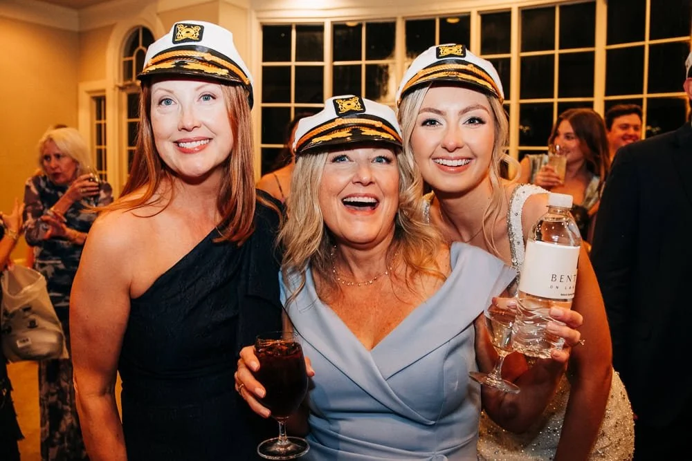 131-yacht-club-wedding-reception.jpg