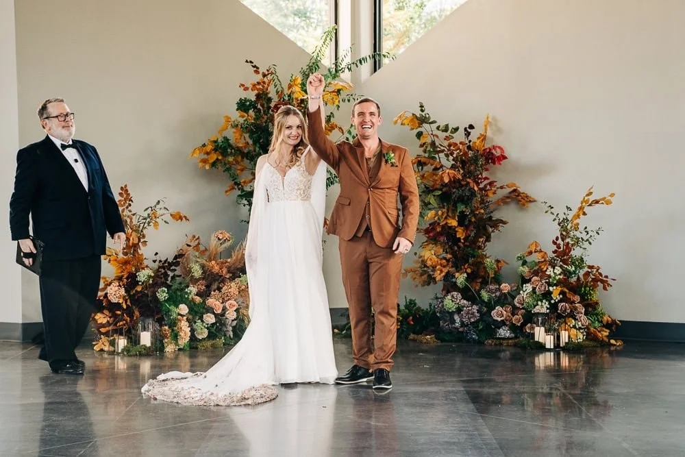140-fall microwedding ceremony.jpg