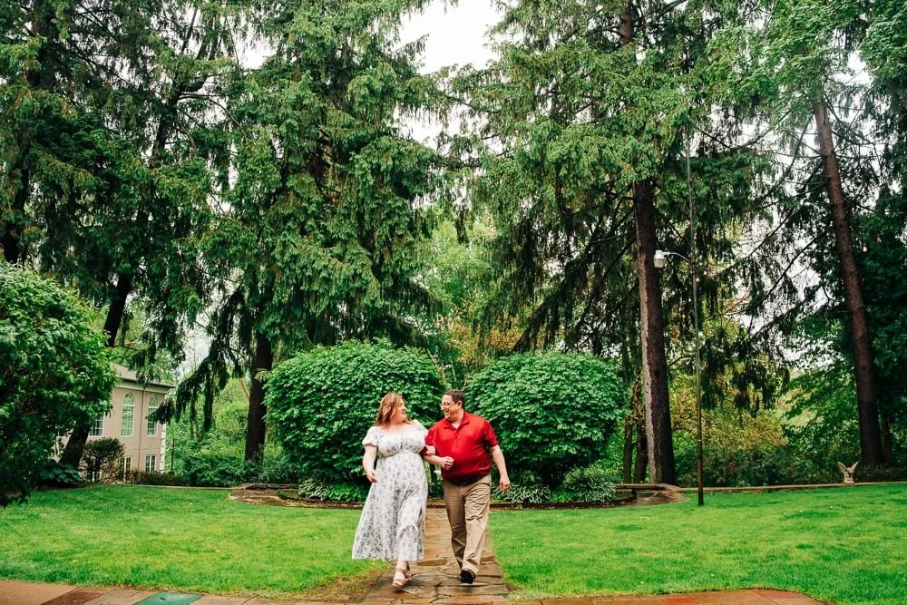 1-lansing-engagement-photography.jpg