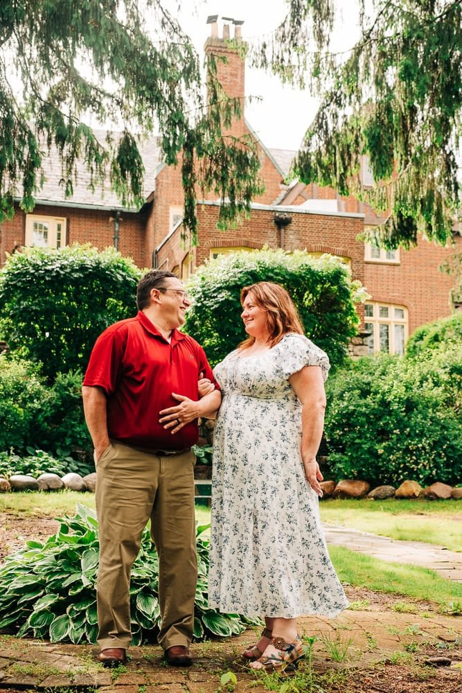 12-lansing-engagement-photography.jpg